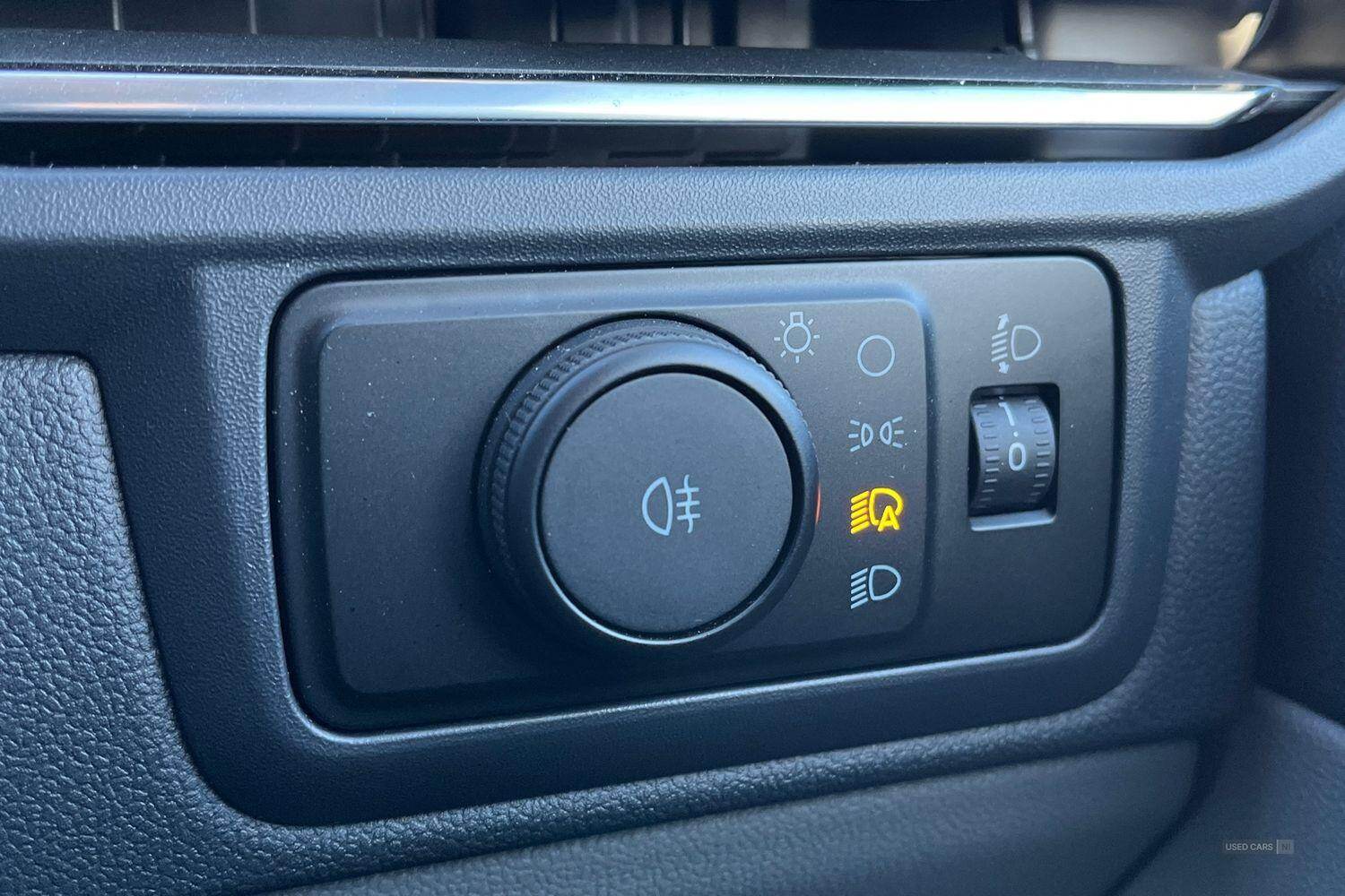 Sep 2024 Ford Transit Custom 100kW 65kWh H1 Van Limited Auto
