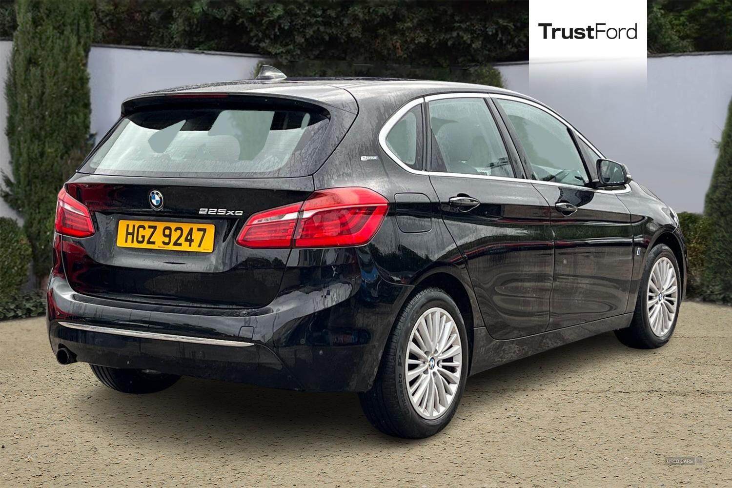  2017 BMW 2 Series 225xe Luxury 5dr- Heated Front Seats