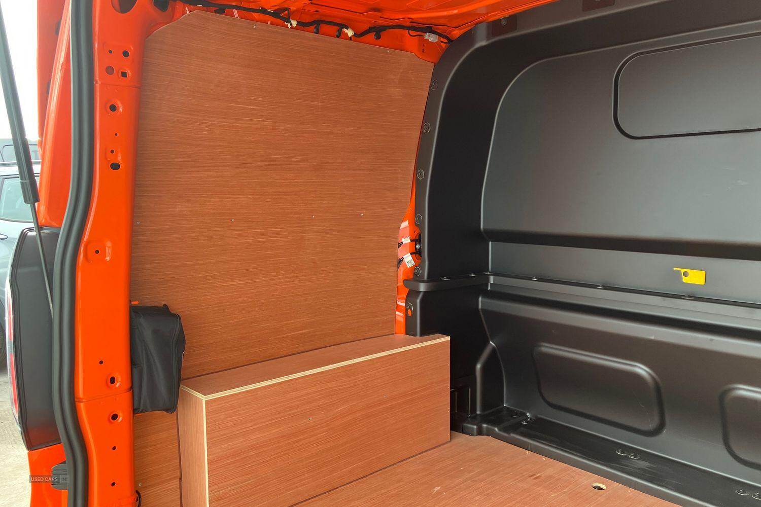 Jan 2025 Ford Transit Custom 210kW 65kWh H1 Double Cab Van MS-RT Auto