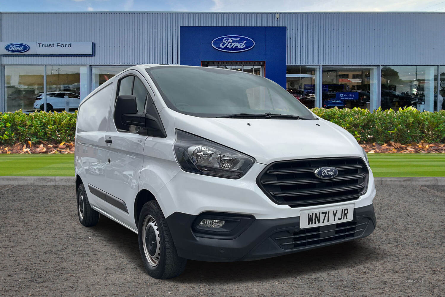 Dec 2021 Ford Transit Custom 2.0 EcoBlue 130ps Low Roof Leader Van