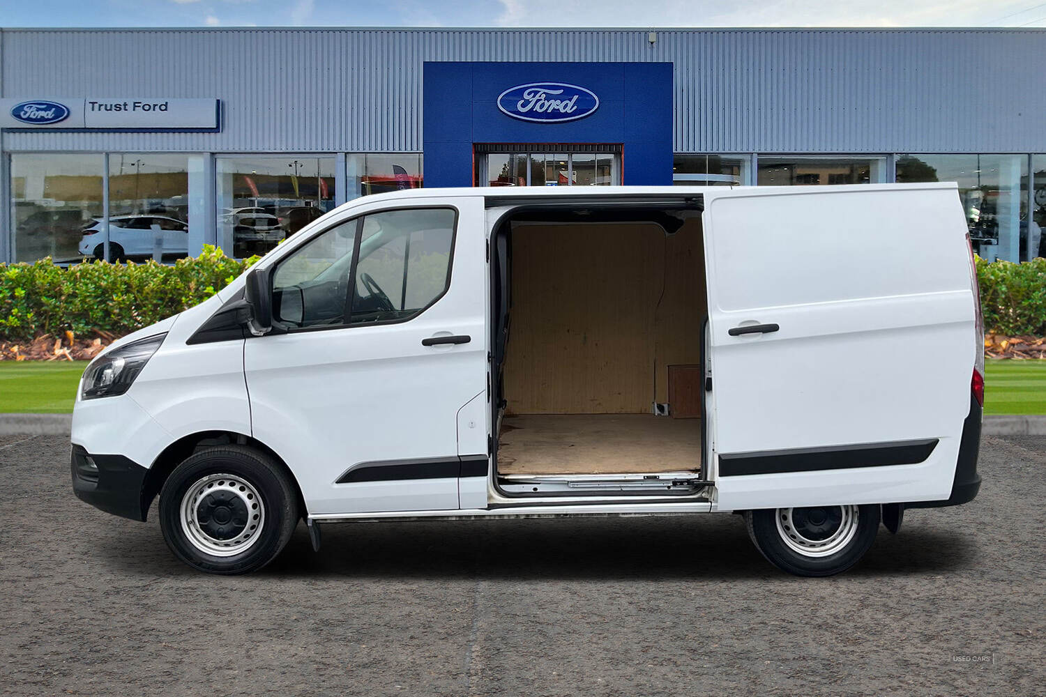 Dec 2021 Ford Transit Custom 2.0 EcoBlue 130ps Low Roof Leader Van