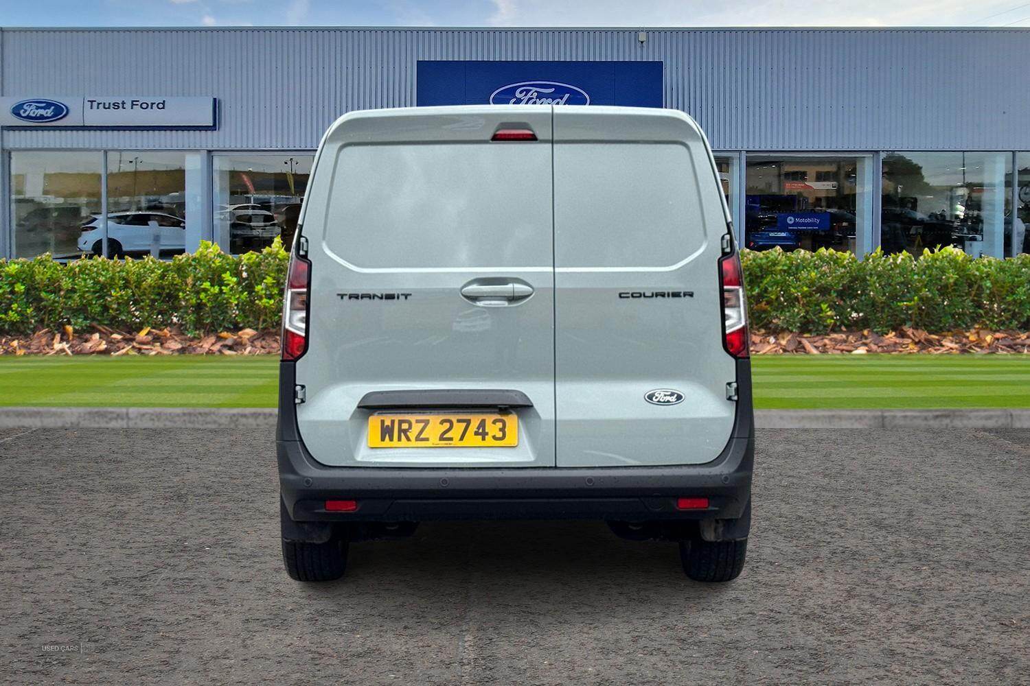 Jan 2025 Ford Transit Courier 1.5 EcoBlue Limited Van