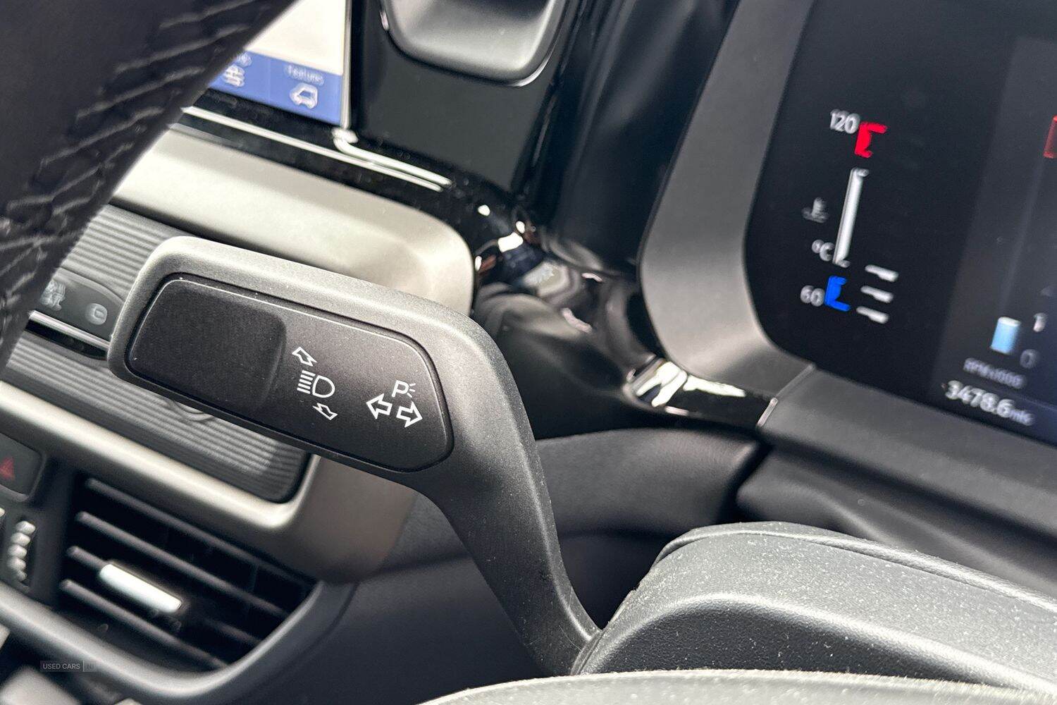 Jan 2025 Ford Transit Courier 1.5 EcoBlue Limited Van