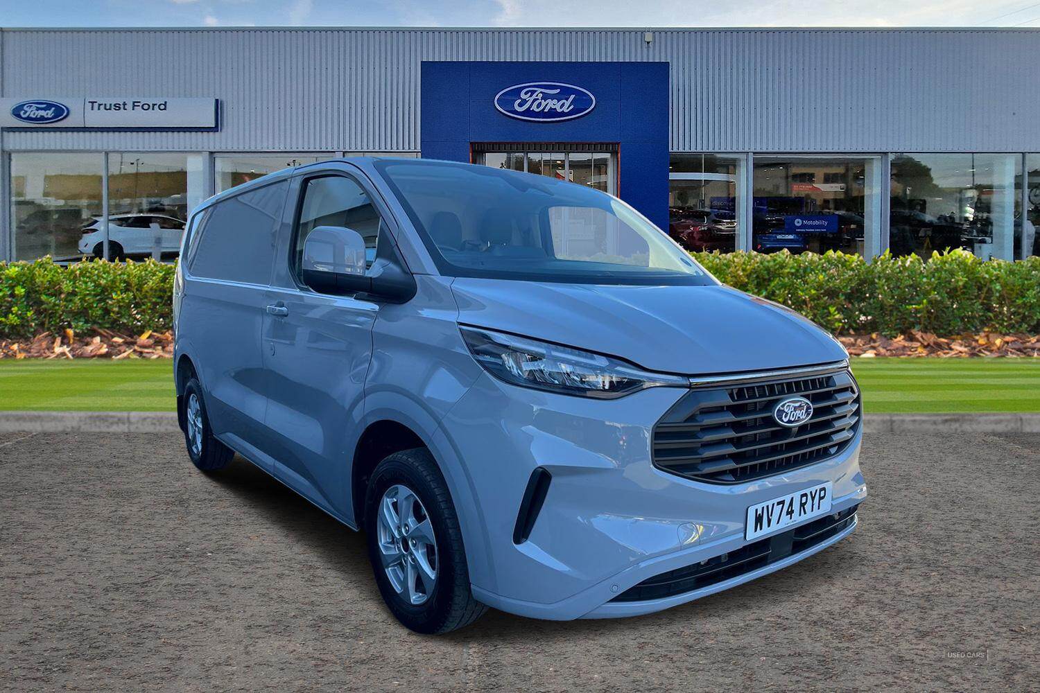 Sep 2024 Ford Transit Custom 2.0 EcoBlue 136ps H1 Van Limited Auto