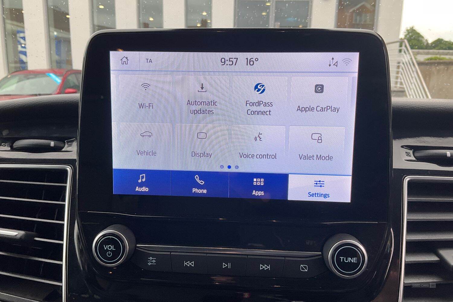 Oct 2023 Ford Tourneo Custom 2.0 EcoBlue 130ps L/R 8 Seater Titanium Auto