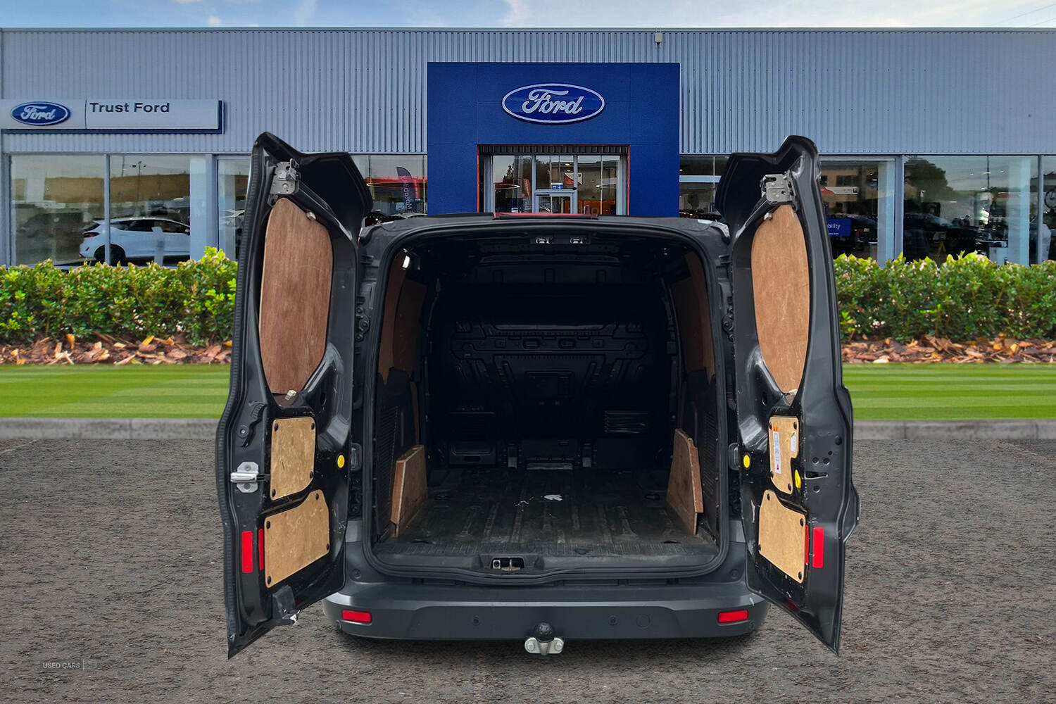 Jun 2018 Ford Transit Connect 1.5 TDCi 120ps Limited Van