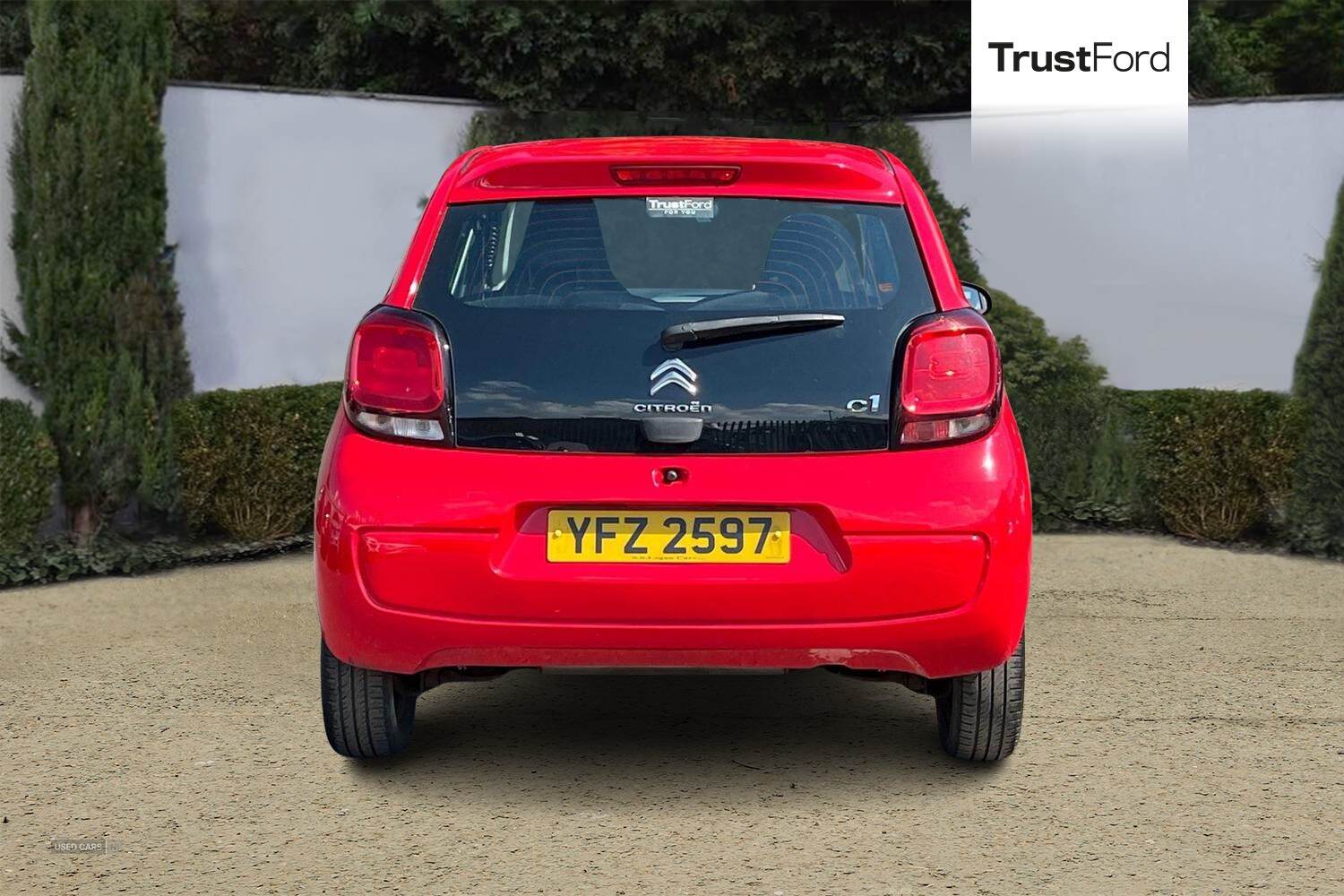 Aug 2015 Citroen C1 1.0 VTi Feel 5dr