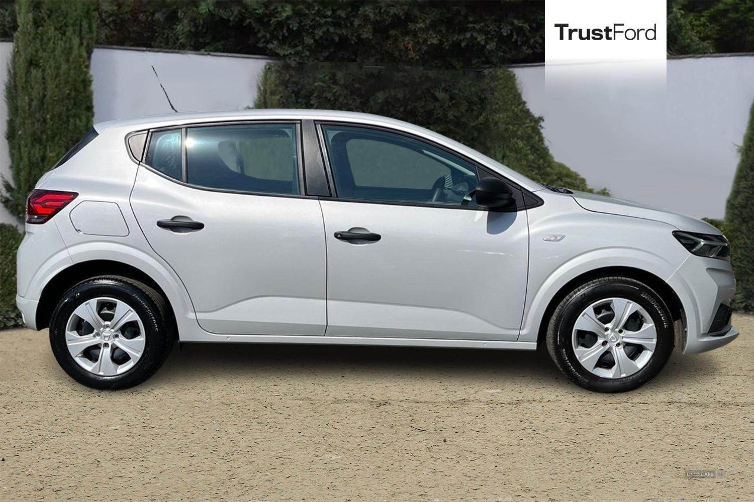 Apr 2022 Dacia Sandero 1.0 SCe Essential 5dr