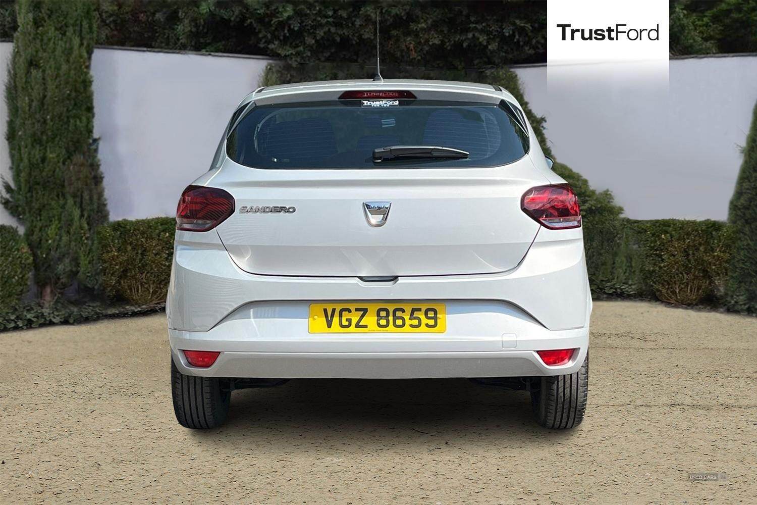 Apr 2022 Dacia Sandero 1.0 SCe Essential 5dr