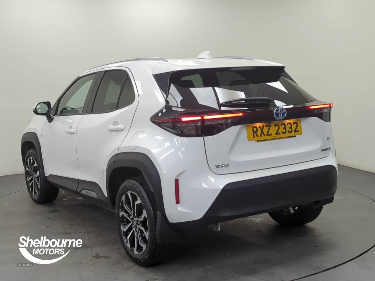 Feb 2022 Toyota Yaris Cross 1.5 Hybrid Design 5dr CVT