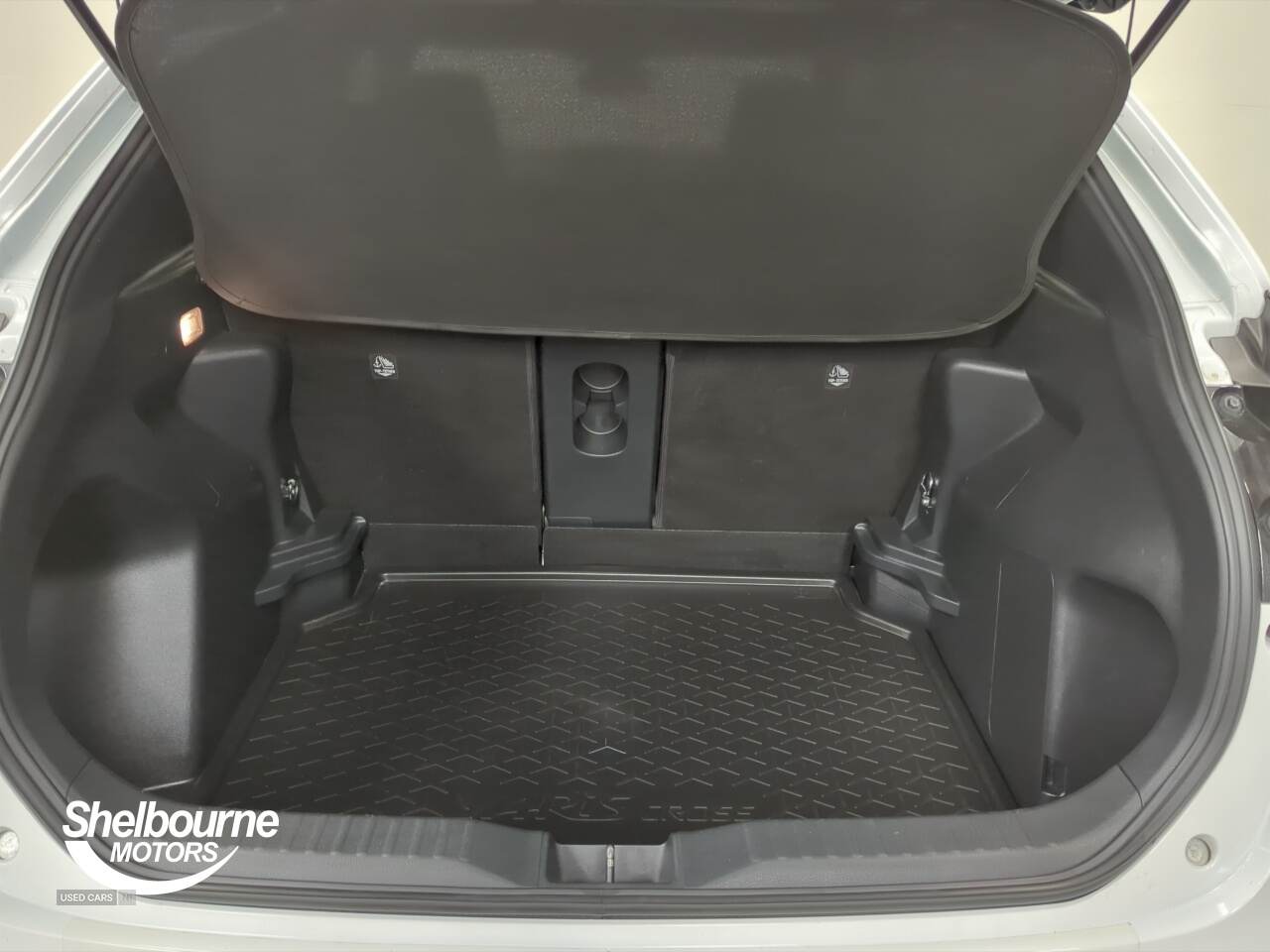 Feb 2022 Toyota Yaris Cross 1.5 Hybrid Design 5dr CVT