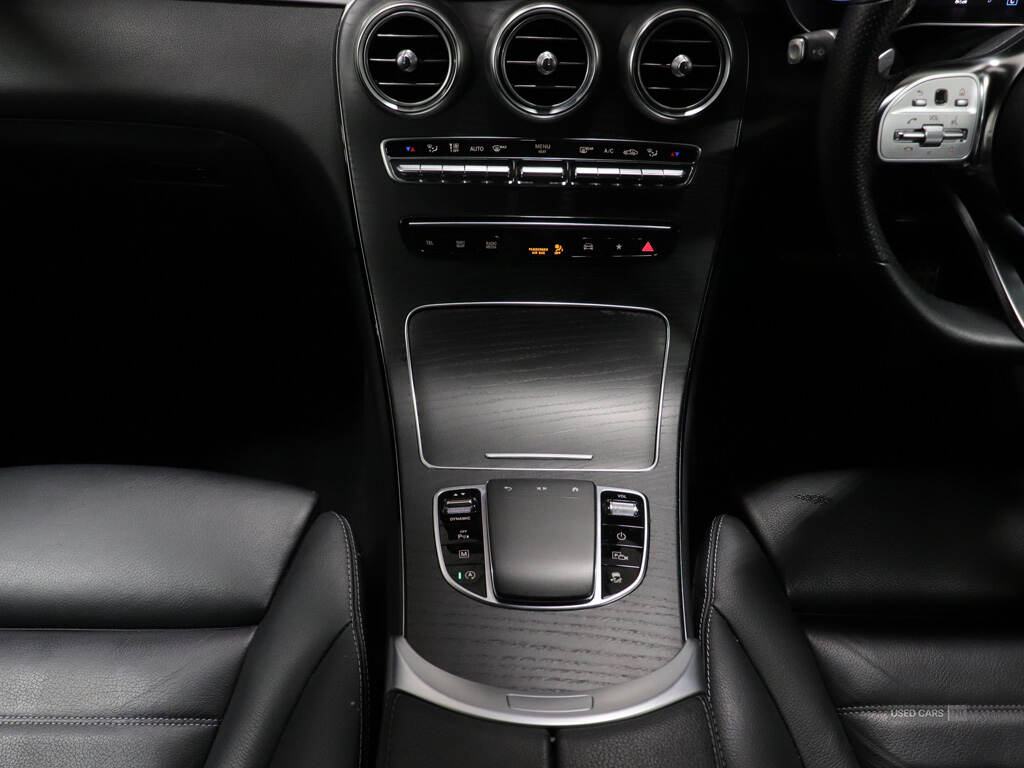 Jan 2023 Mercedes-Benz GLC GLC 300d 4Matic AMG Line Premium 5dr 9G-Tronic