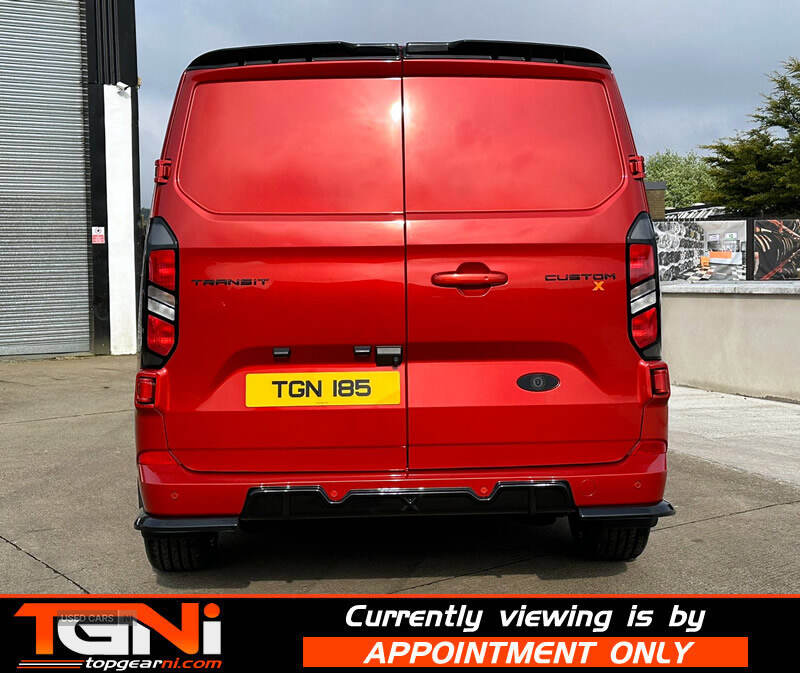 Apr 2024 Ford Transit Custom 2.0 EcoBlue 136ps H1 Van Limited