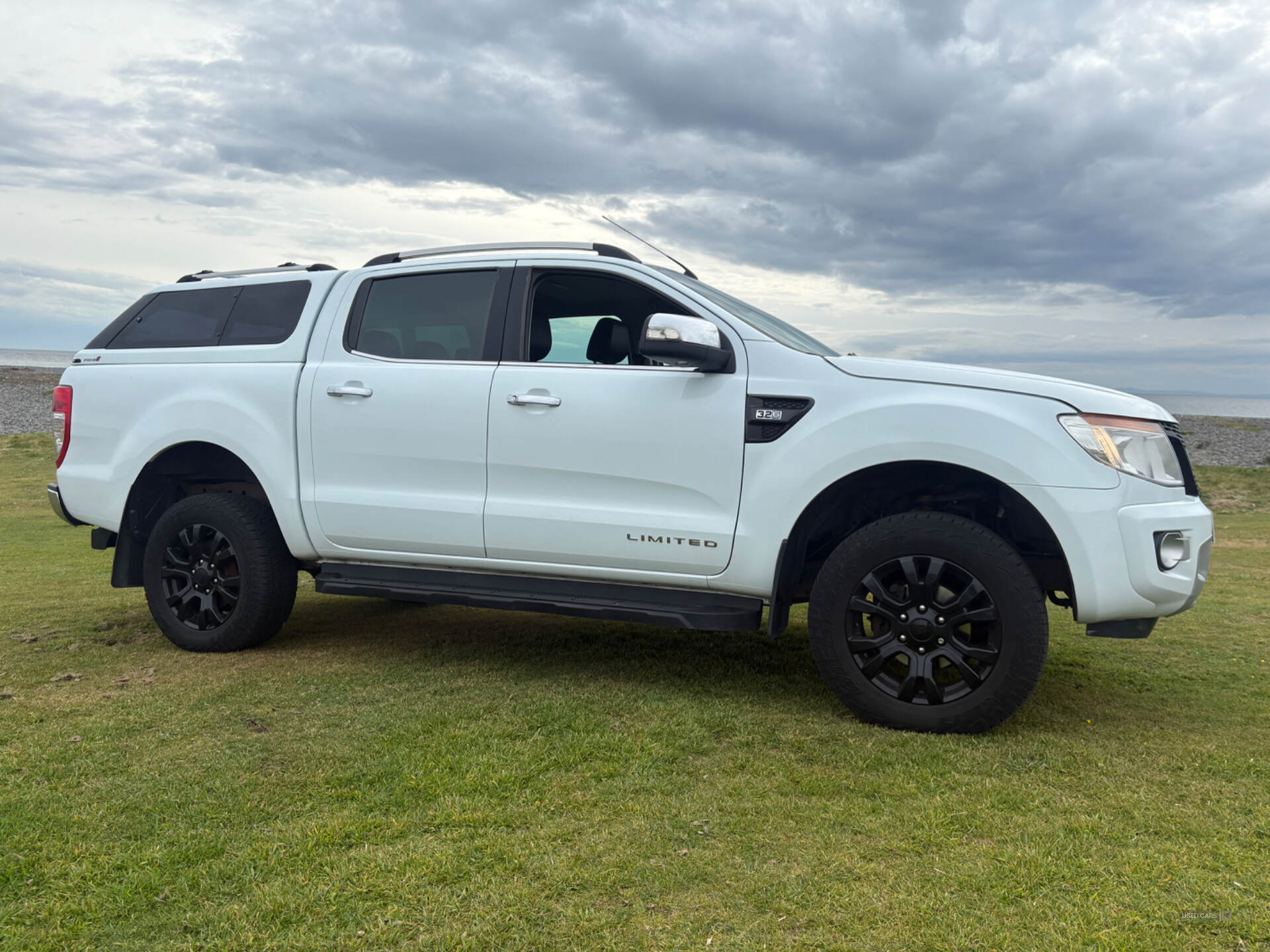 Oct 2014 Ford Ranger Pick Up Double Cab Limited 3.2 TDCi 4WD