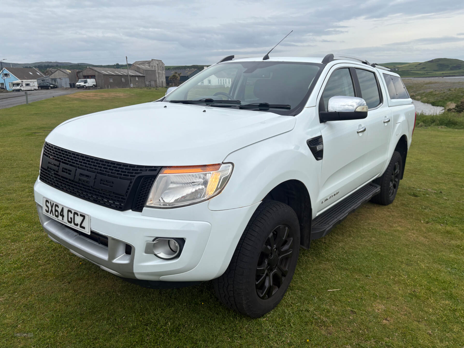 Oct 2014 Ford Ranger Pick Up Double Cab Limited 3.2 TDCi 4WD