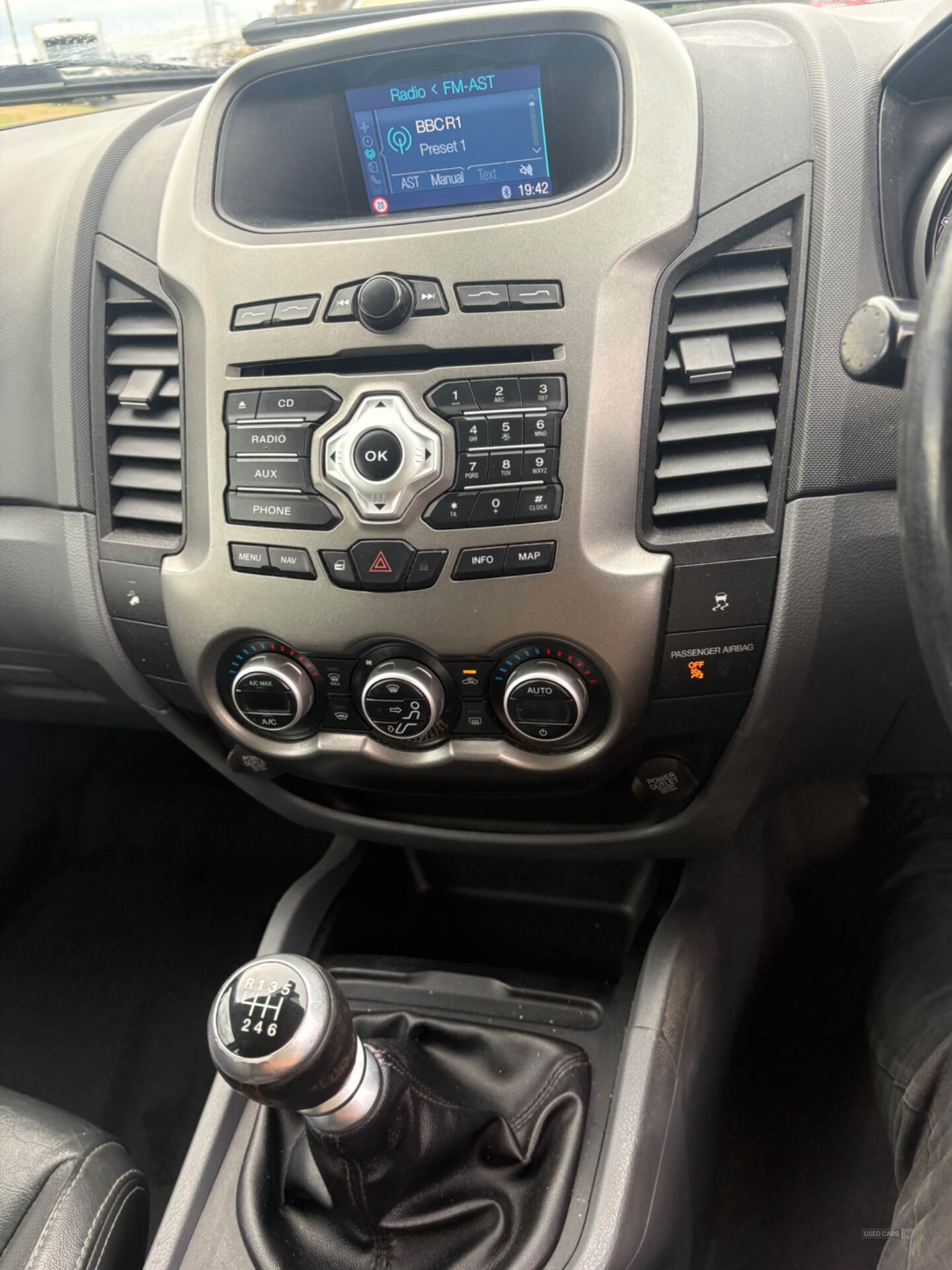 Oct 2014 Ford Ranger Pick Up Double Cab Limited 3.2 TDCi 4WD