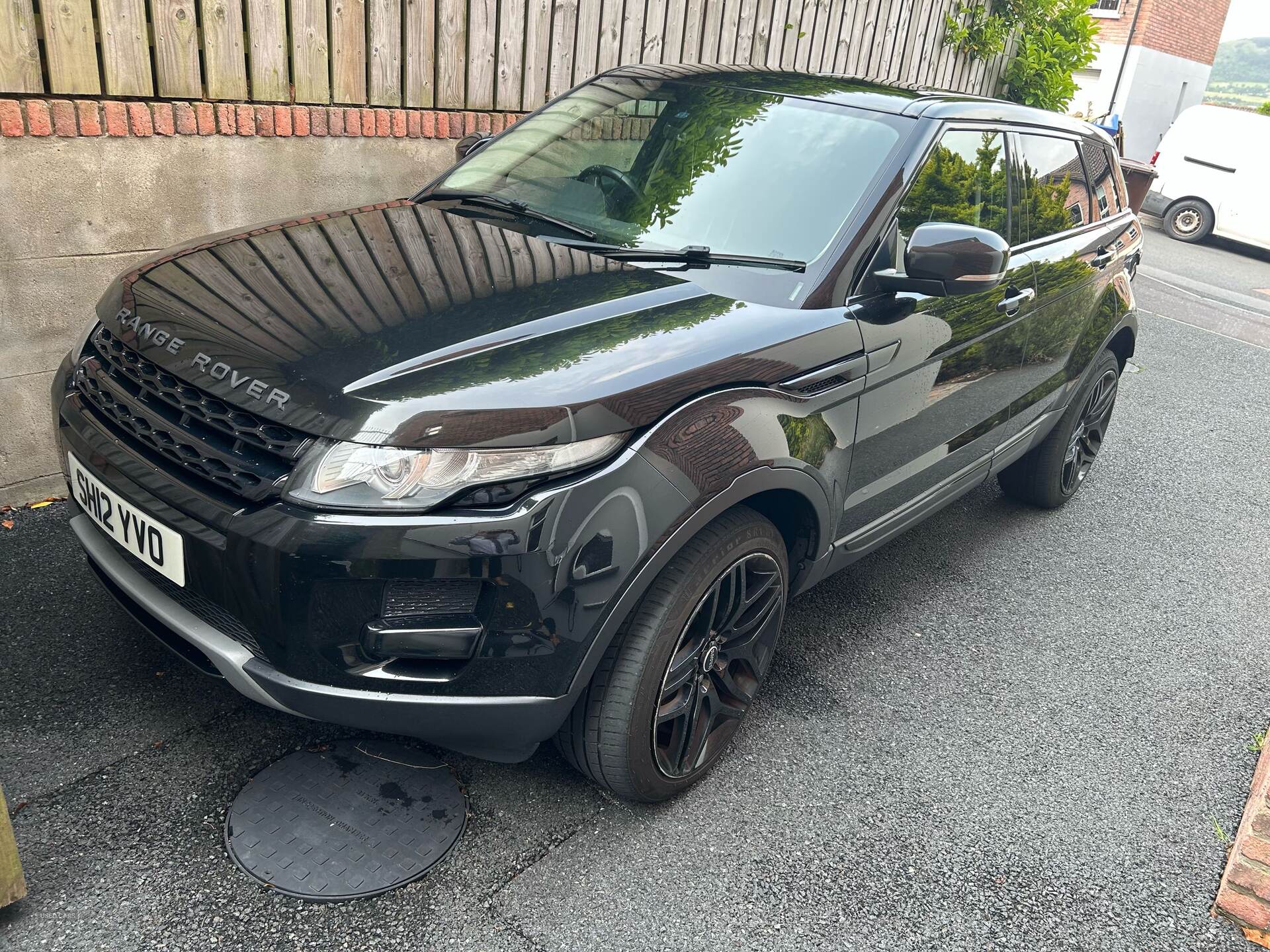 May 2012 Land Rover Range Rover Evoque 2.2 SD4 Pure 5dr