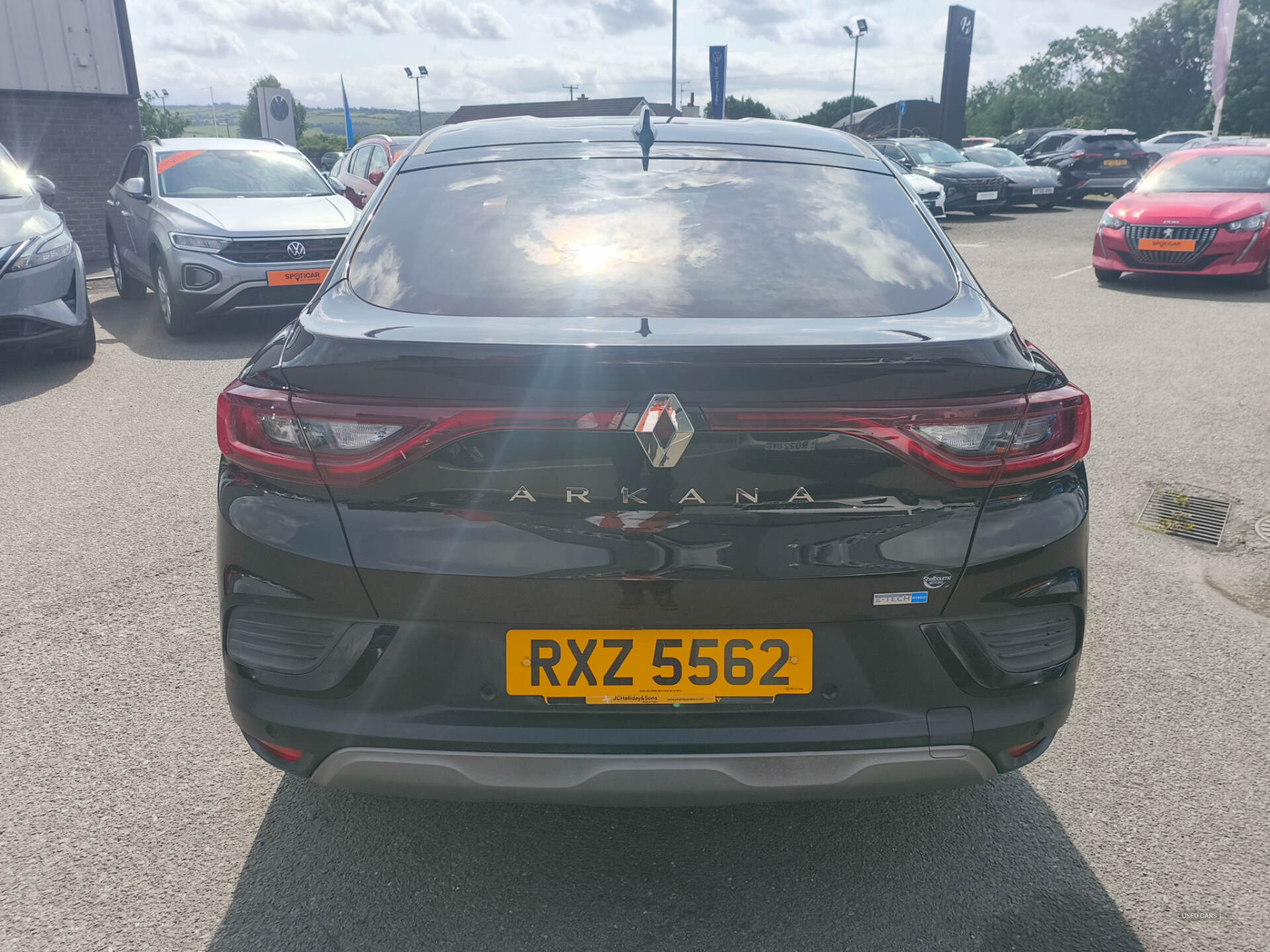 Jun 2022 Renault Arkana 1.6 E-TECH Hybrid 145 S Edition 5dr Auto