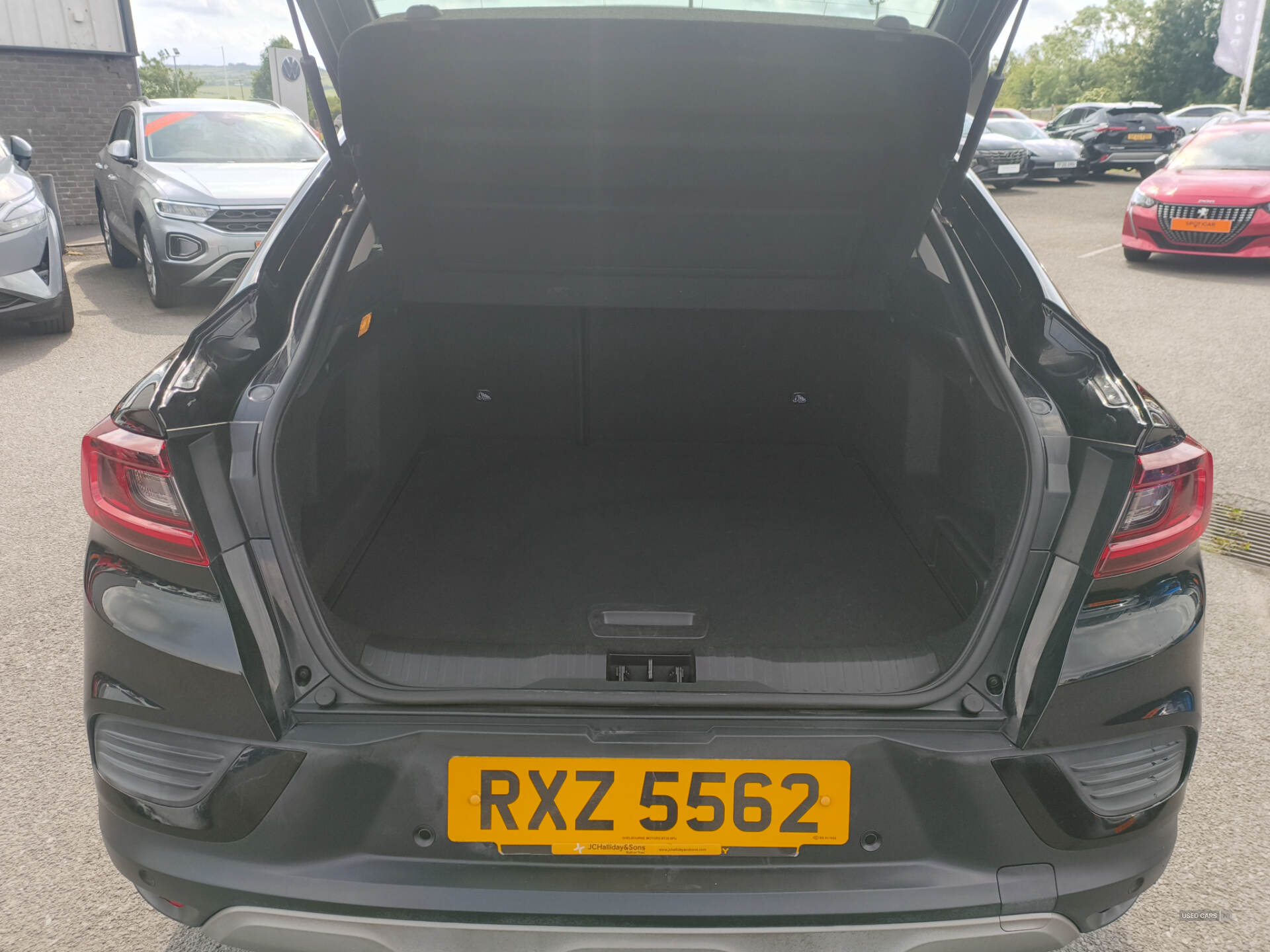 Jun 2022 Renault Arkana 1.6 E-TECH Hybrid 145 S Edition 5dr Auto