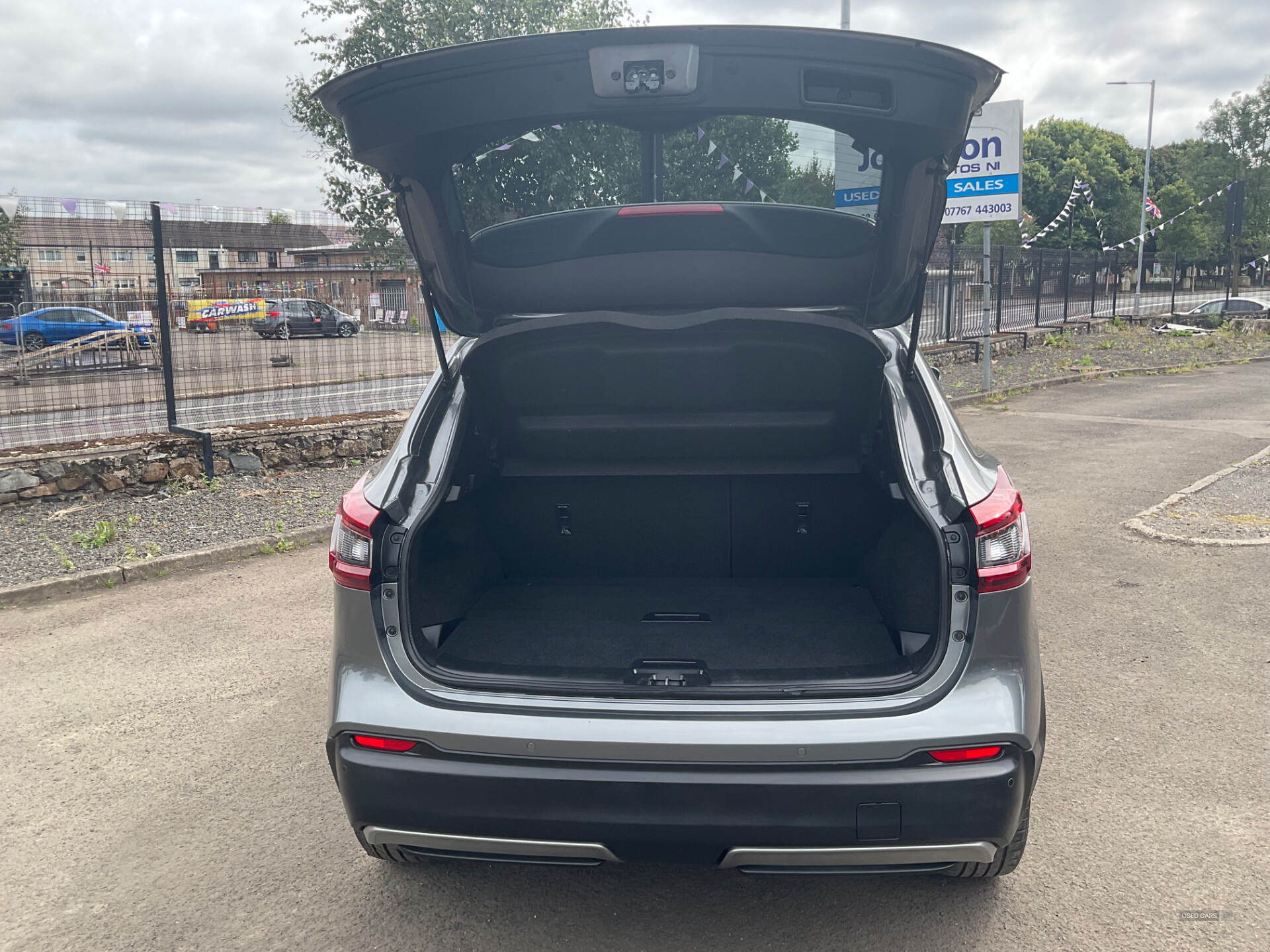 Nissan Qashqai DIESEL HATCHBACK in Antrim