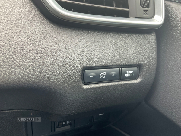 Nissan Qashqai DIESEL HATCHBACK in Antrim