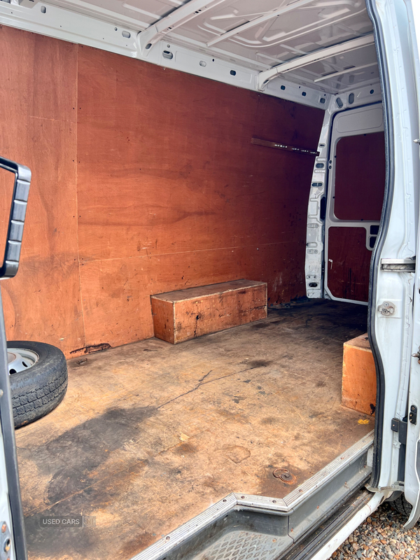 Iveco Daily 35S11 DIESEL in Antrim