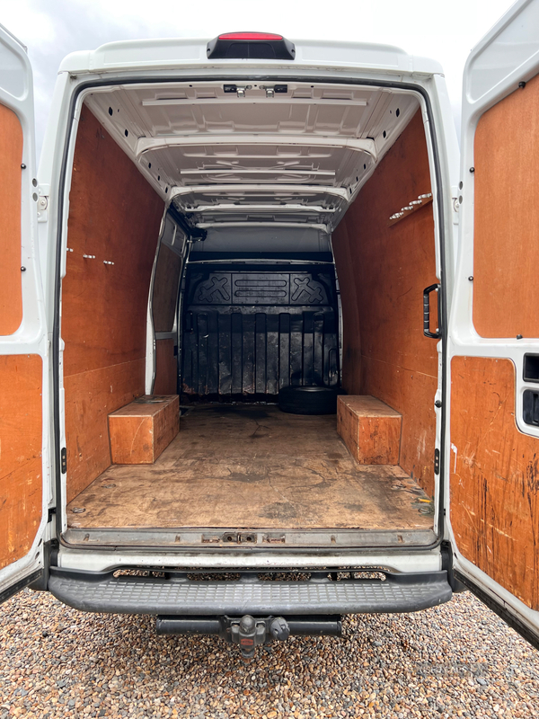 Iveco Daily 35S11 DIESEL in Antrim