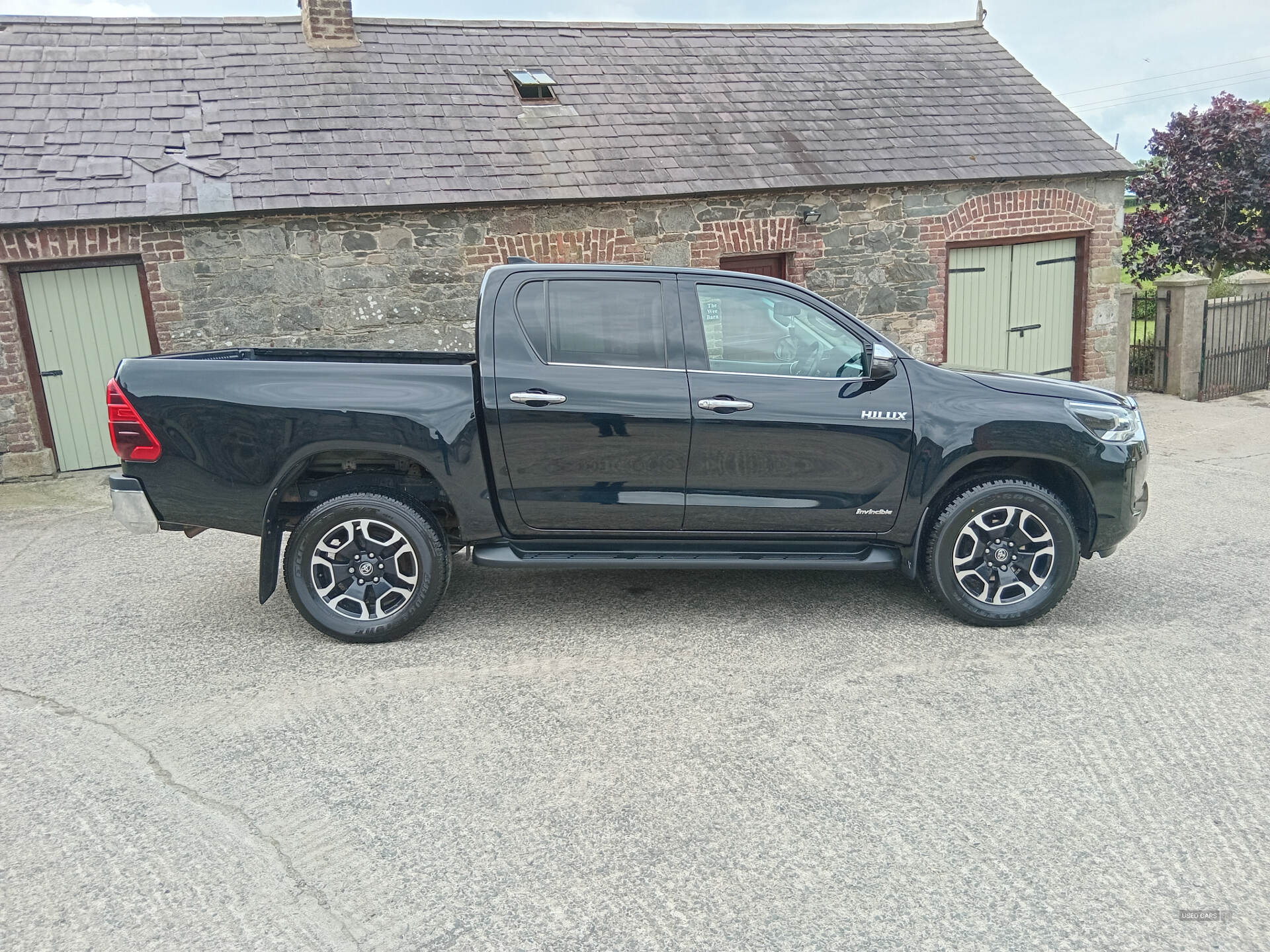 Apr 2022 Toyota Hilux Invincible D/Cab Pick Up 2.8 D-4D