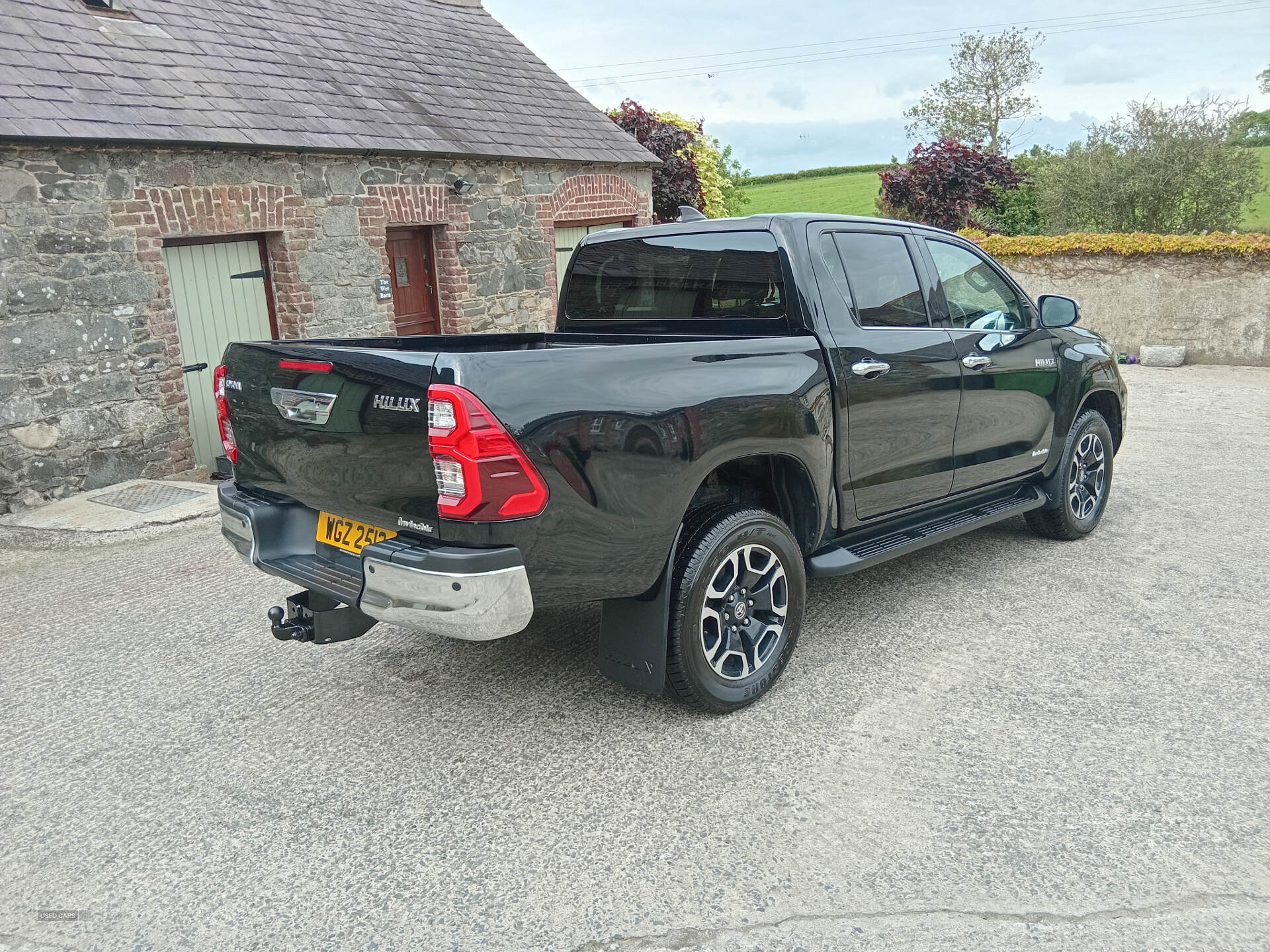 Apr 2022 Toyota Hilux Invincible D/Cab Pick Up 2.8 D-4D