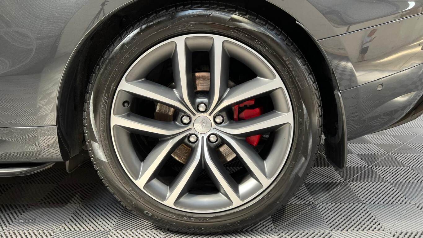 Jan 2023 Land Rover Range Rover Sport 3.0 D300 Dynamic SE 5dr Auto