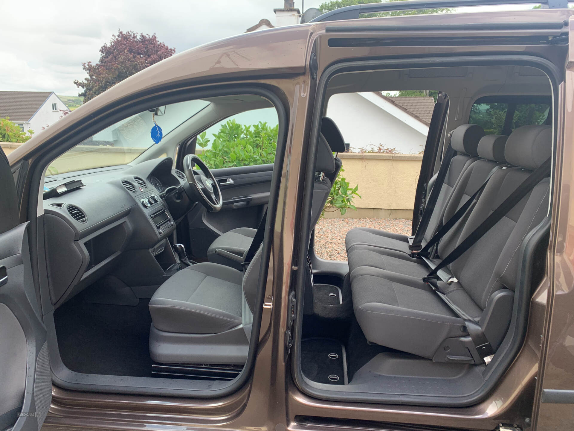 Feb 2015 Volkswagen Caddy Maxi 1.6 TDI 5dr DSG