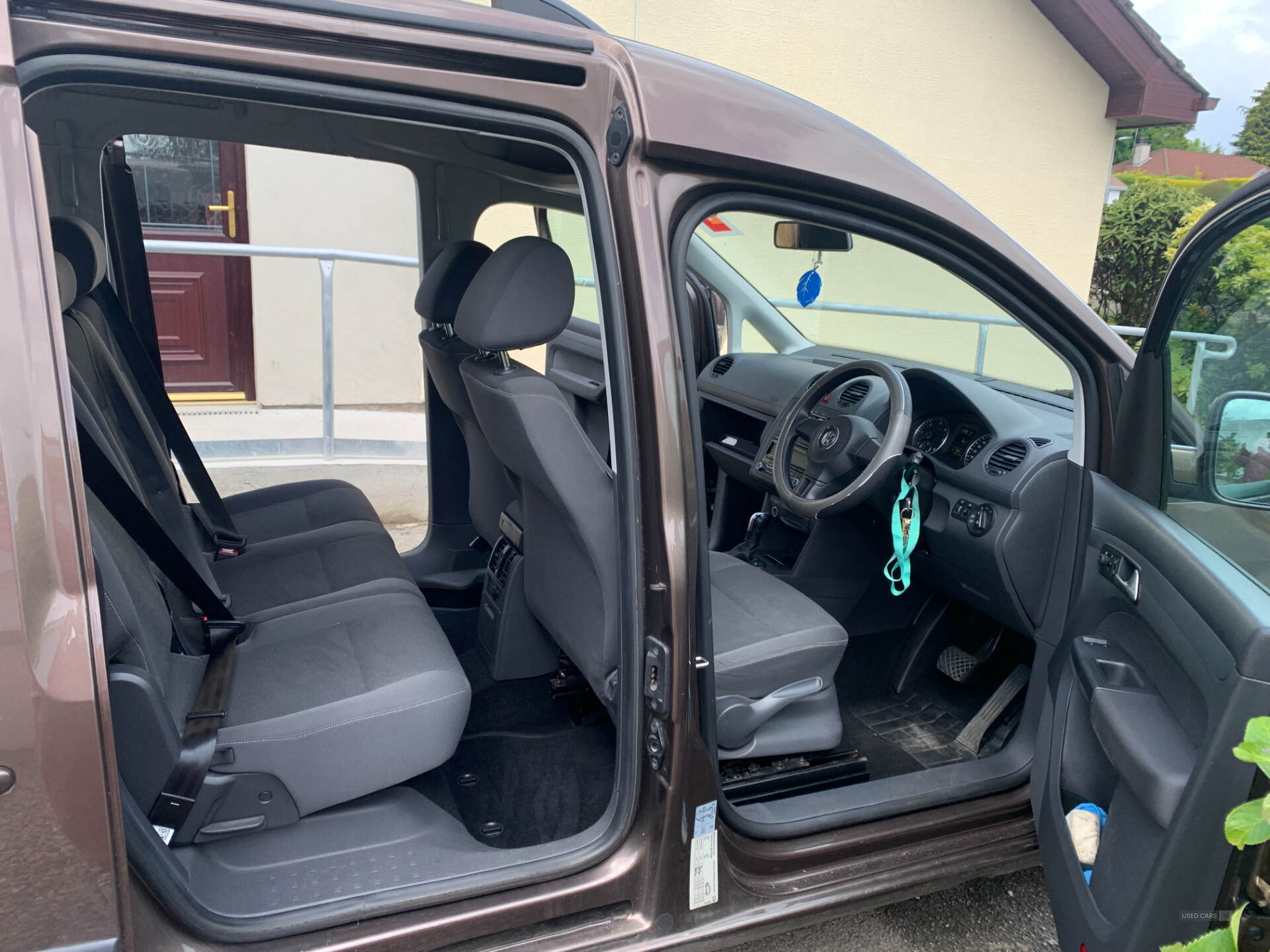 Feb 2015 Volkswagen Caddy Maxi 1.6 TDI 5dr DSG