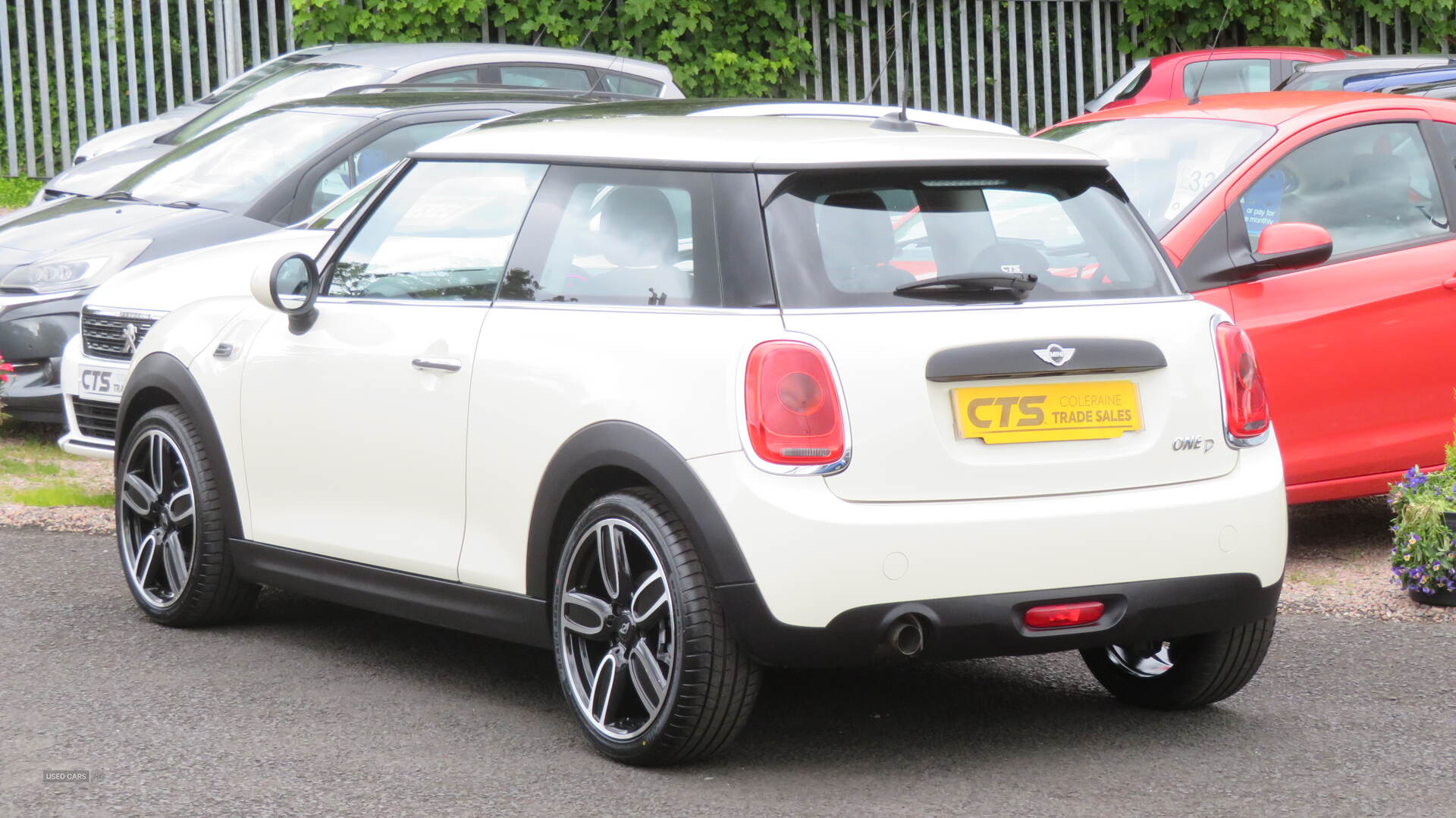 MINI Hatch DIESEL in Derry / Londonderry
