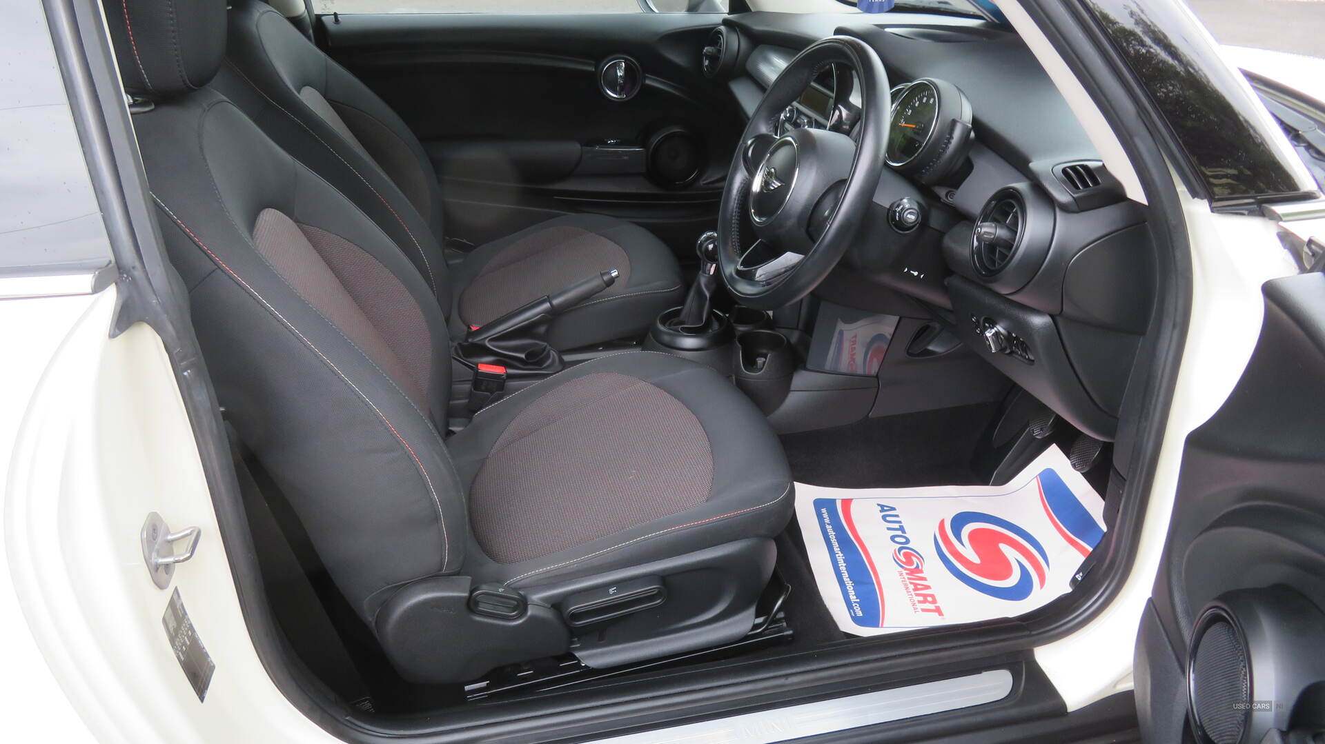 MINI Hatch DIESEL in Derry / Londonderry