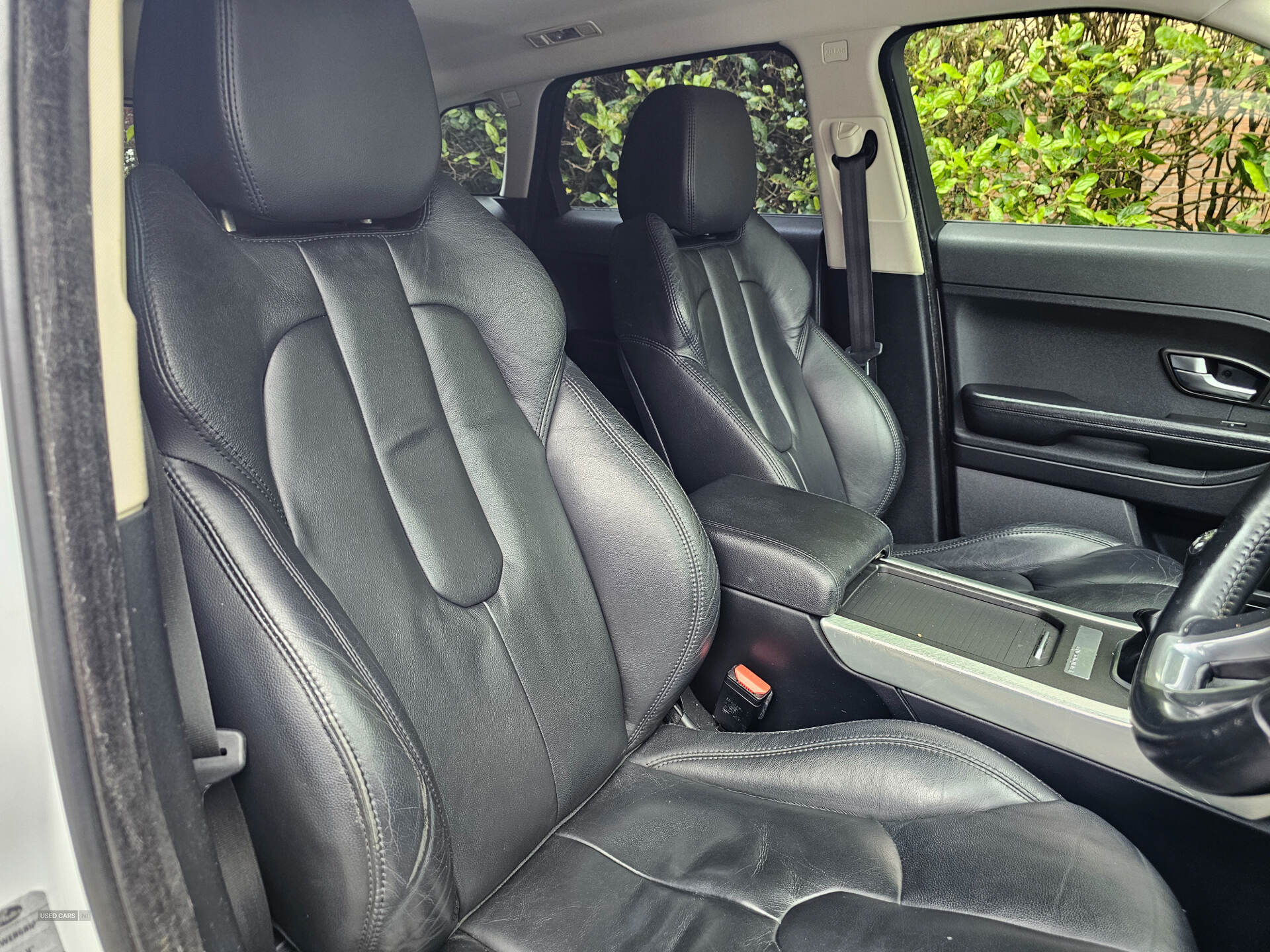 Aug 2014 Land Rover Range Rover Evoque 2.2 eD4 Pure 5dr 2WD