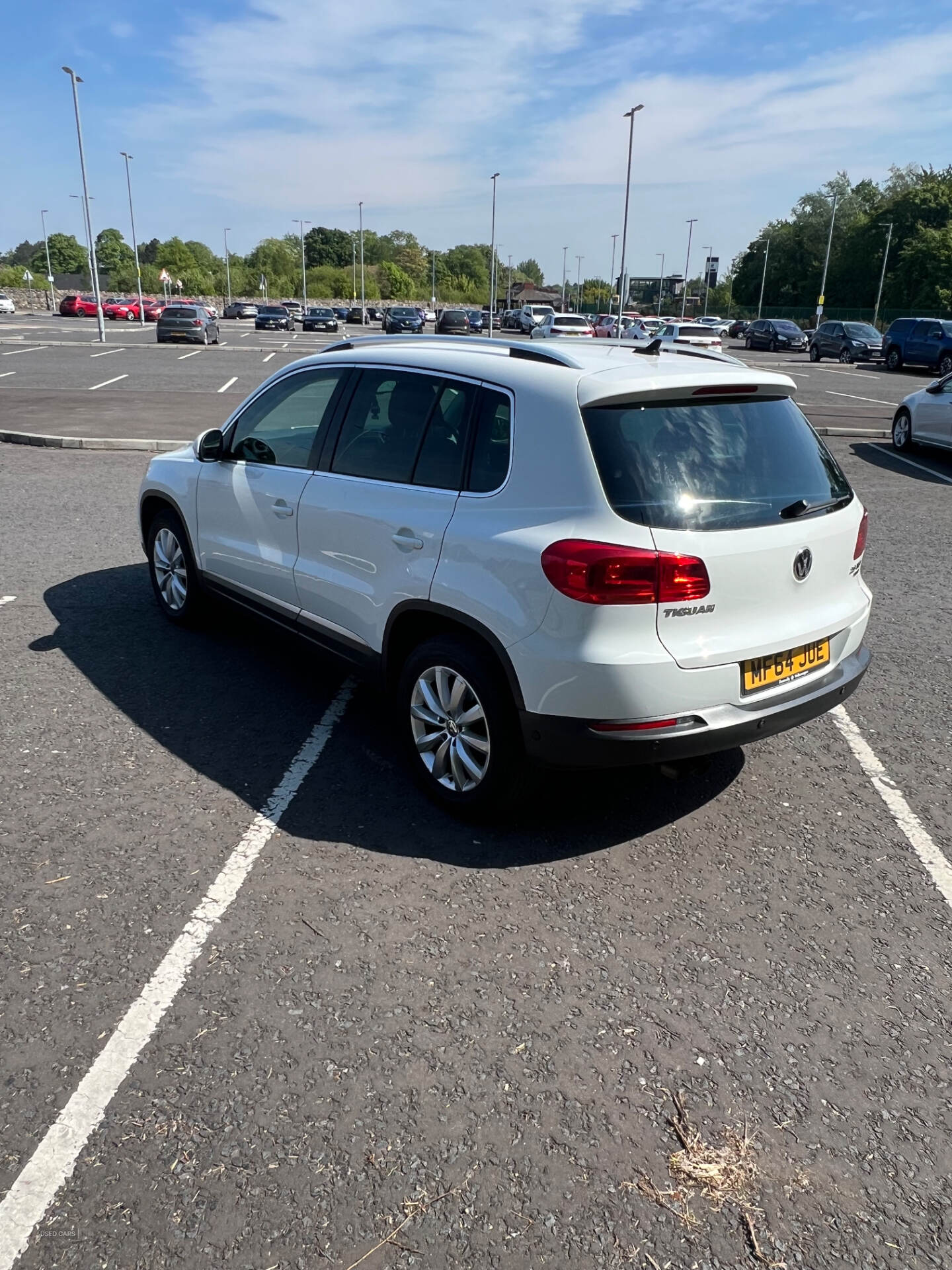 Sep 2014 Volkswagen Tiguan 2.0 TDi BlueMotion Tech Match 5dr DSG