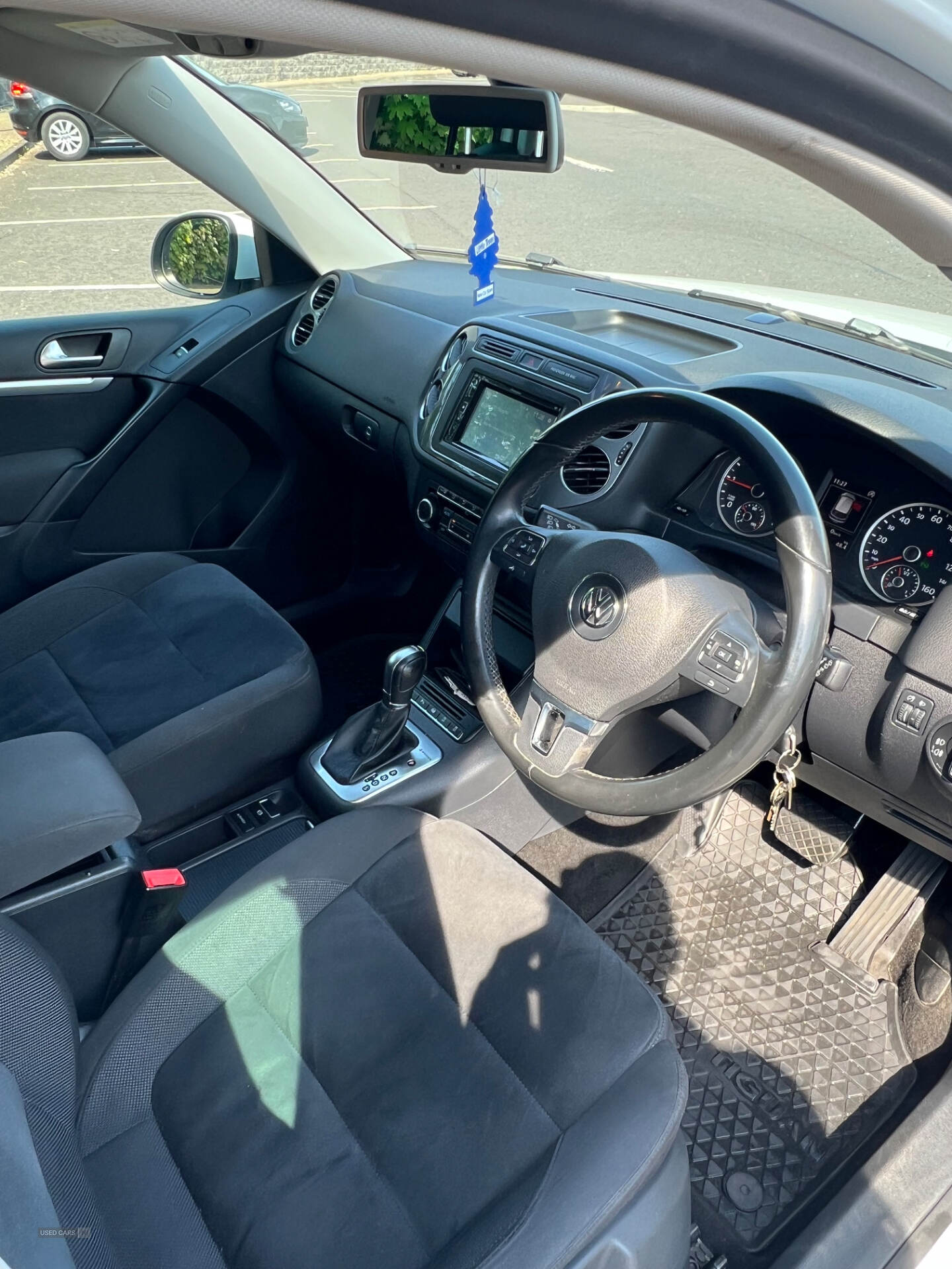 Sep 2014 Volkswagen Tiguan 2.0 TDi BlueMotion Tech Match 5dr DSG