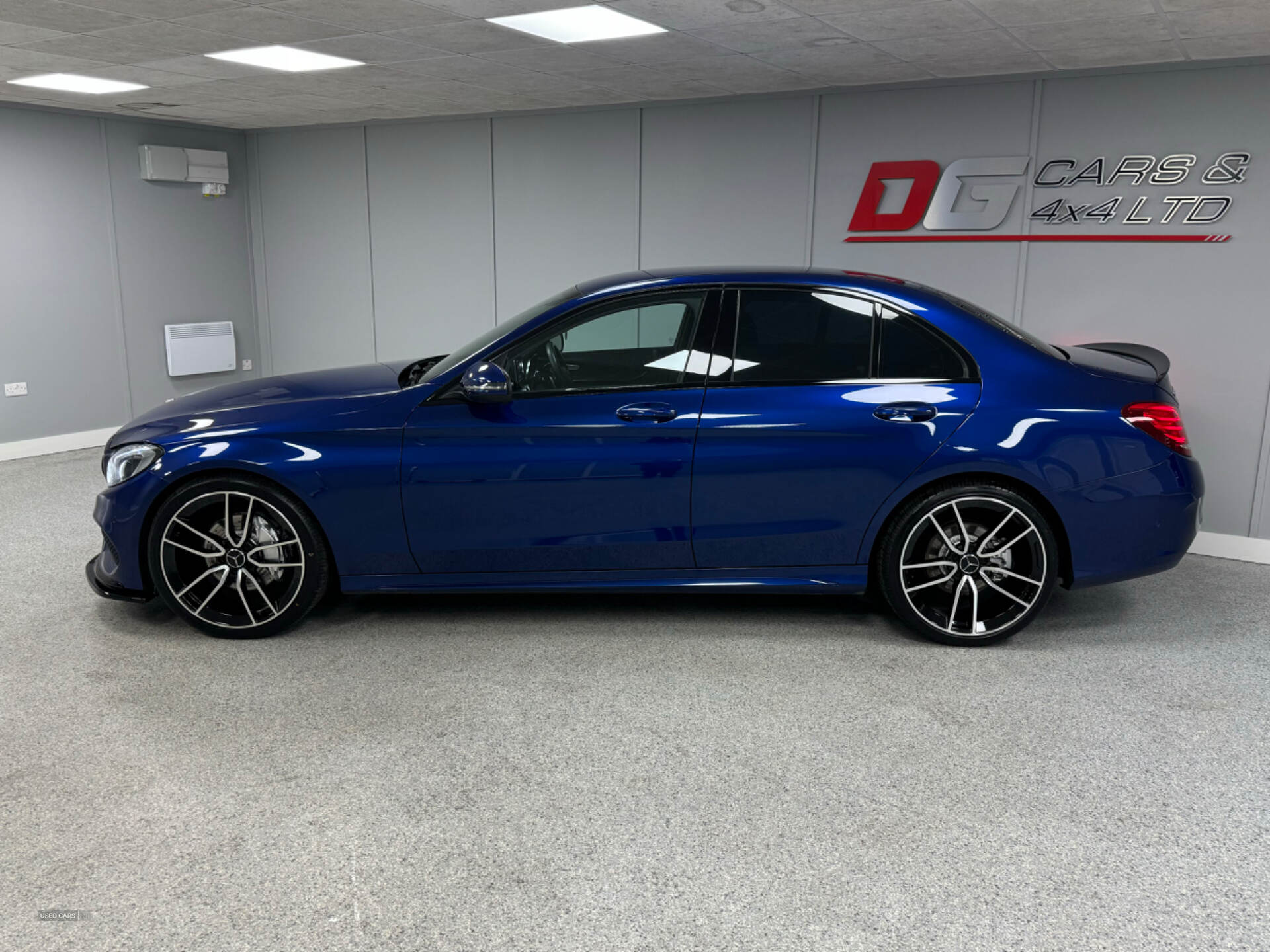Jun 2017 Mercedes C-Class C220d AMG Line 4dr 9G-Tronic