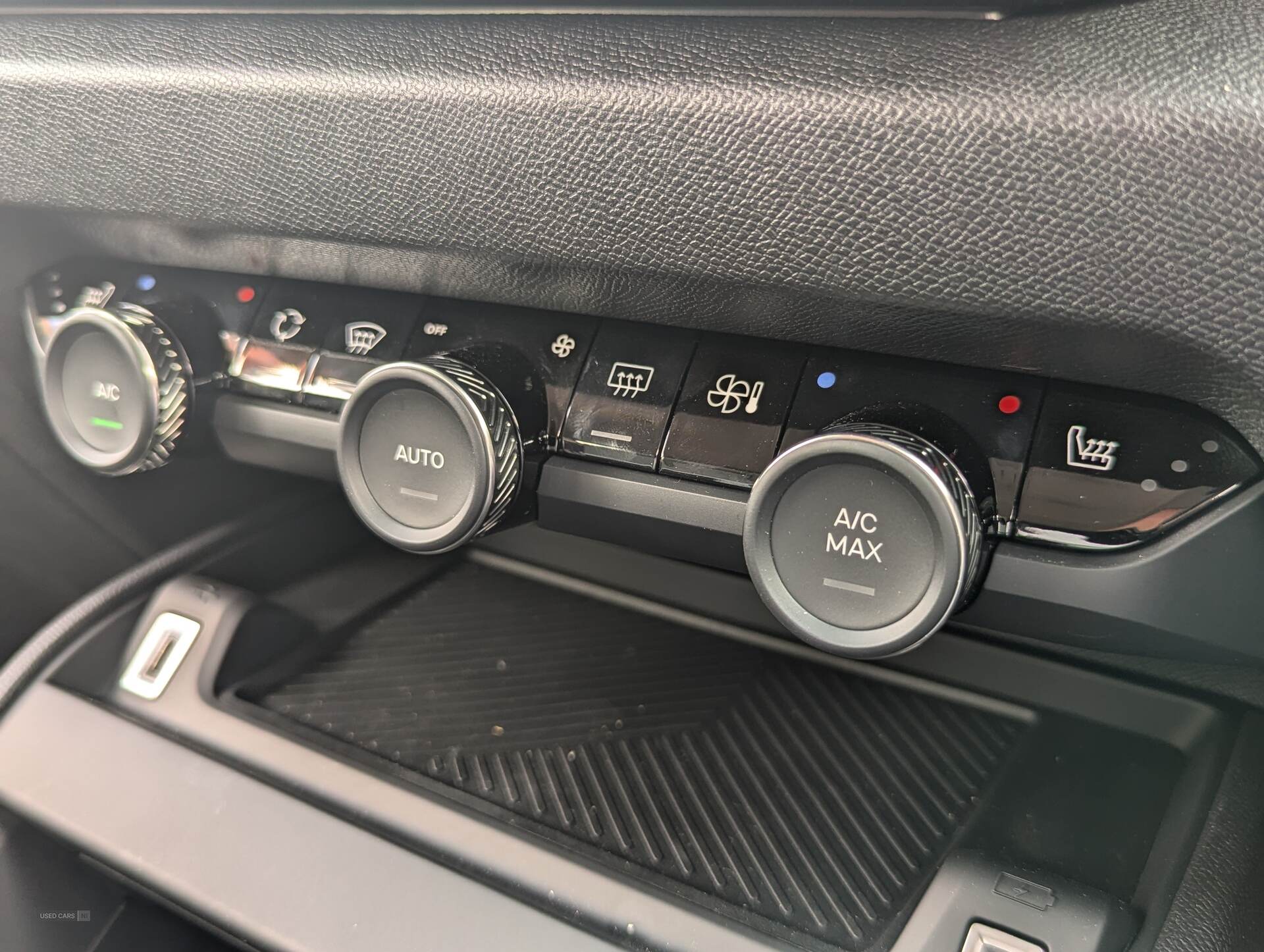 Jan 2025 Citroen C4 115kW Max Extended Range 54kWh 5dr Auto
