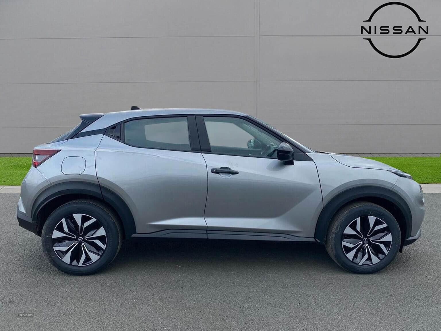 Apr 2025 Nissan Juke 1.0 Dig-T Acenta Premium 5Dr