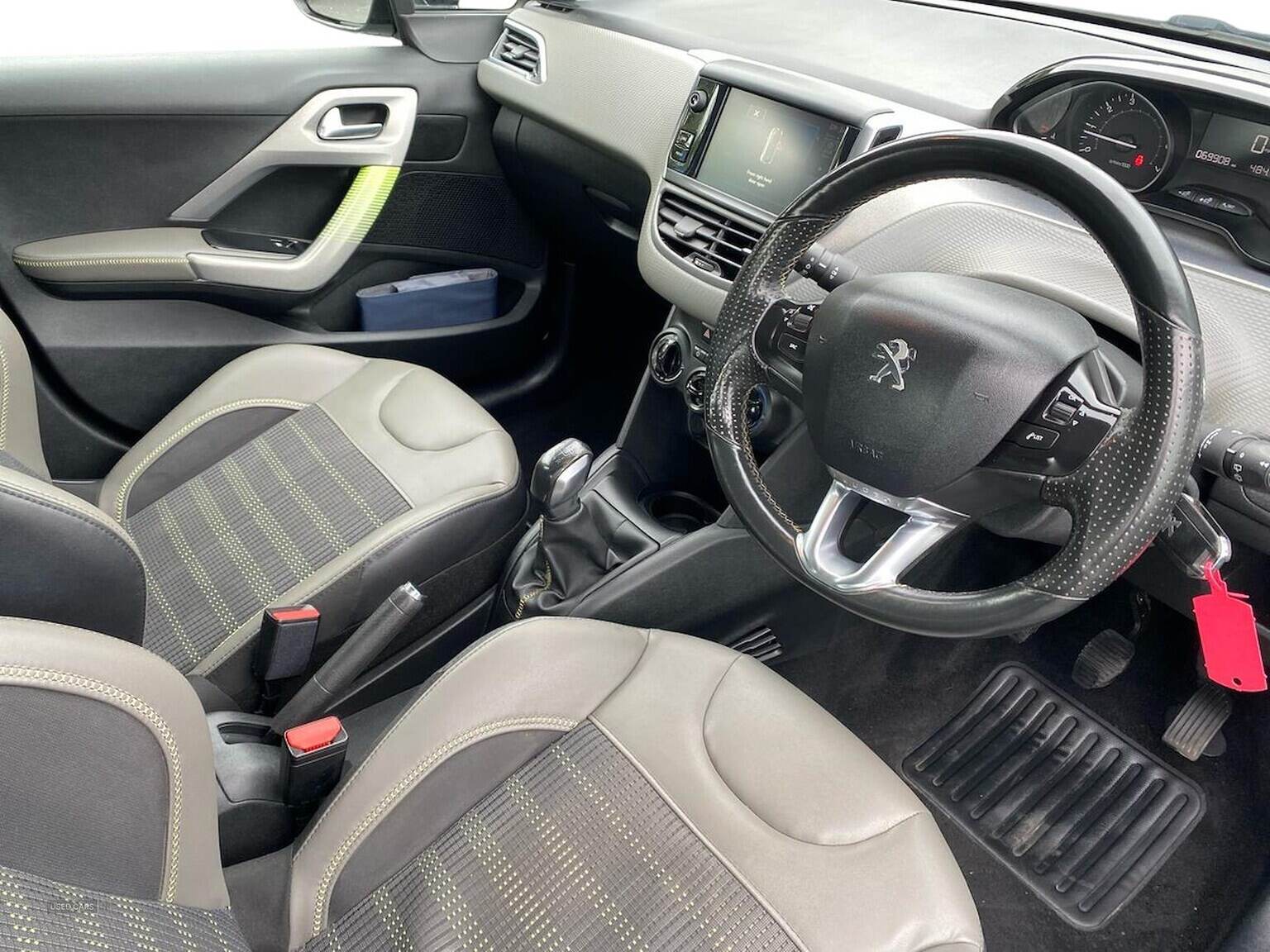 Feb 2017 Peugeot 208 1.2 Puretech 82 Active 5Dr