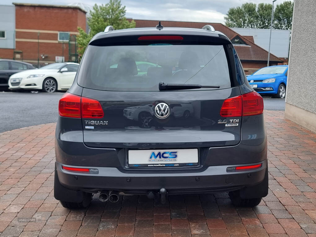 Sep 2015 Volkswagen Tiguan 2.0 TDi BlueMotion Tech Match 150 5dr [2WD]