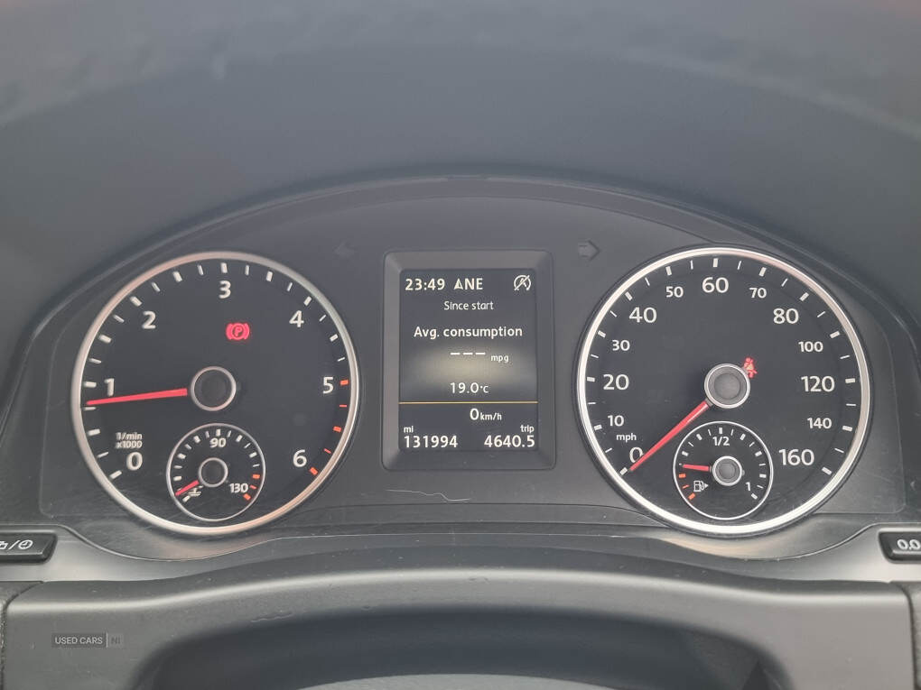 Sep 2015 Volkswagen Tiguan 2.0 TDi BlueMotion Tech Match 150 5dr [2WD]