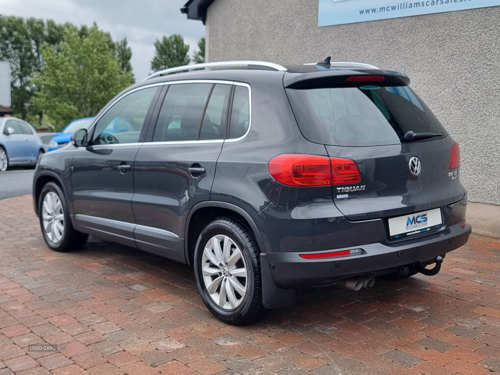 Sep 2015 Volkswagen Tiguan 2.0 TDi BlueMotion Tech Match 150 5dr [2WD]