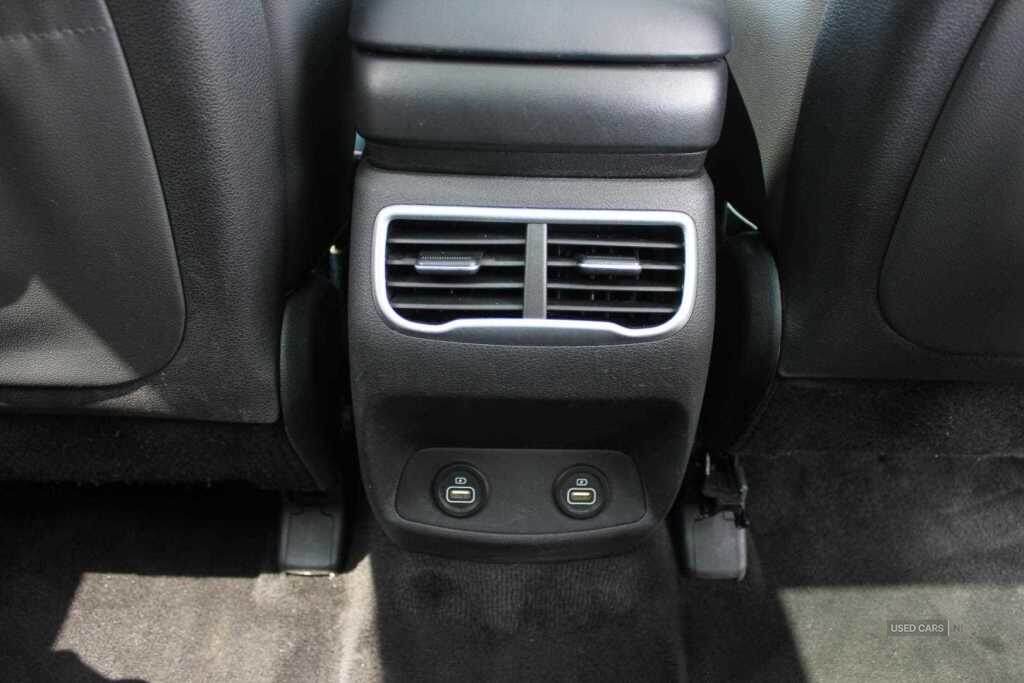 Jun 2021 Hyundai Santa Fe 1.6 TGDi Hybrid Ultimate 5dr 4WD Auto