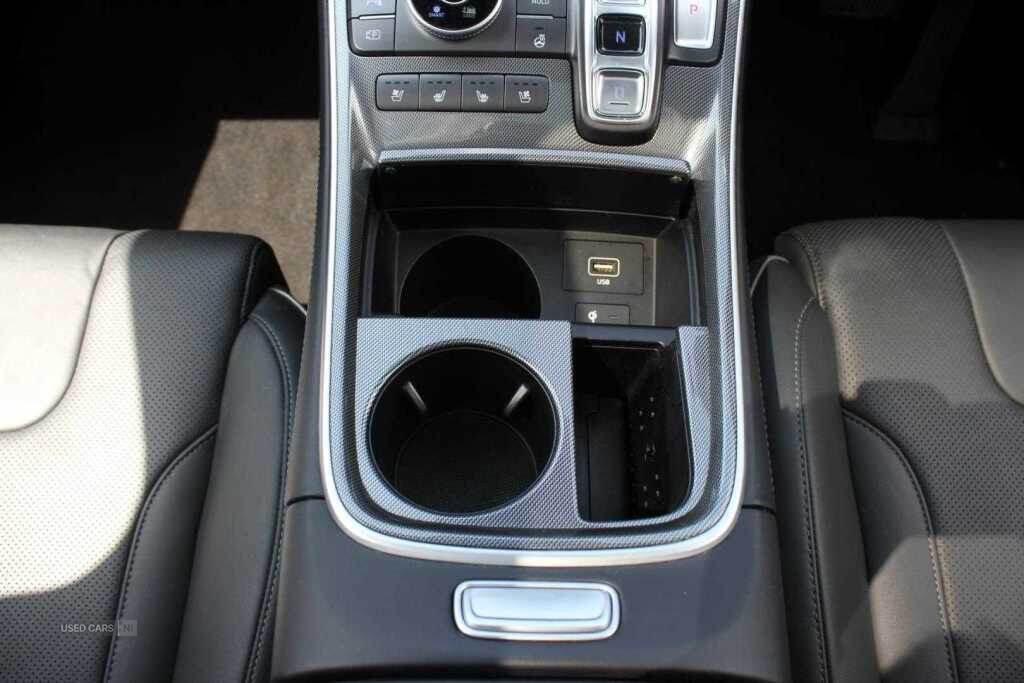 Jun 2021 Hyundai Santa Fe 1.6 TGDi Hybrid Ultimate 5dr 4WD Auto