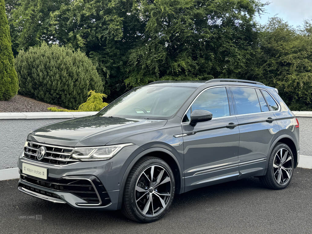Jan 2022 Volkswagen Tiguan 2.0 TDI 4Motion R-Line 5dr DSG