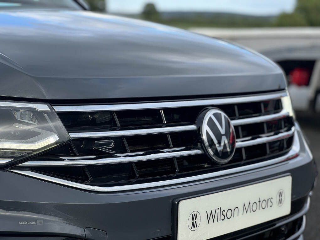 Jan 2022 Volkswagen Tiguan 2.0 TDI 4Motion R-Line 5dr DSG