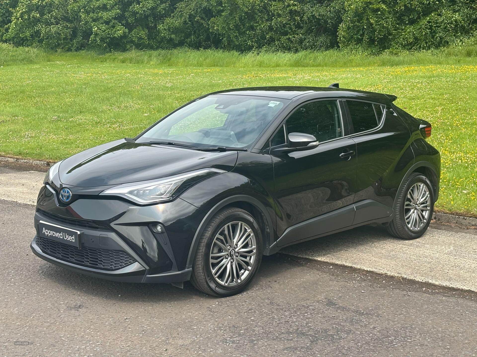 Sep 2023 Toyota C-HR 2.0 Hybrid Excel 5dr CVT