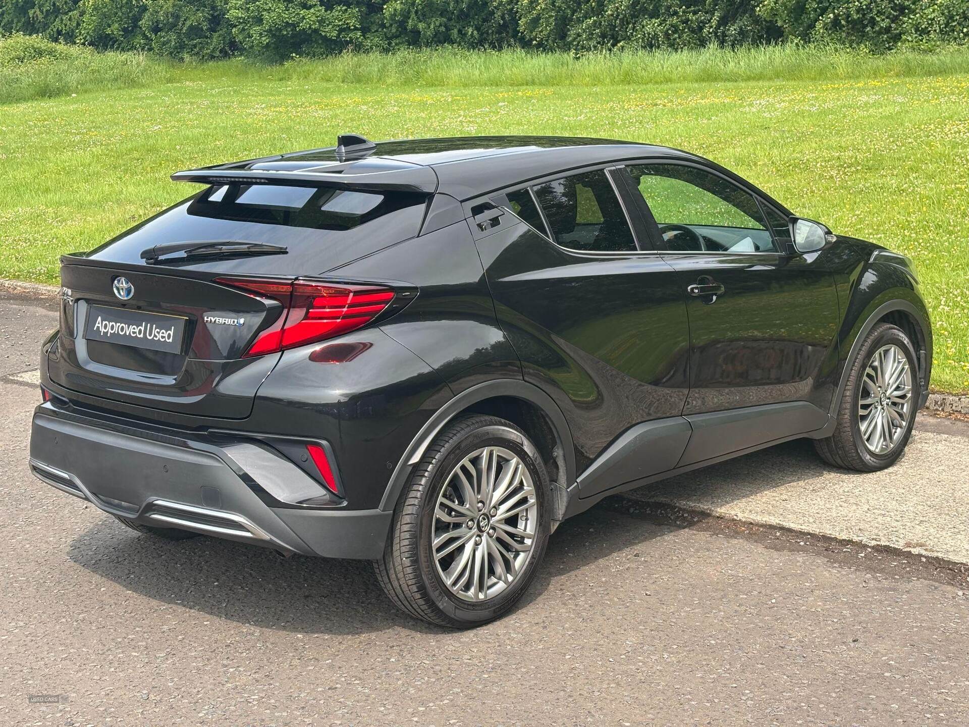Sep 2023 Toyota C-HR 2.0 Hybrid Excel 5dr CVT